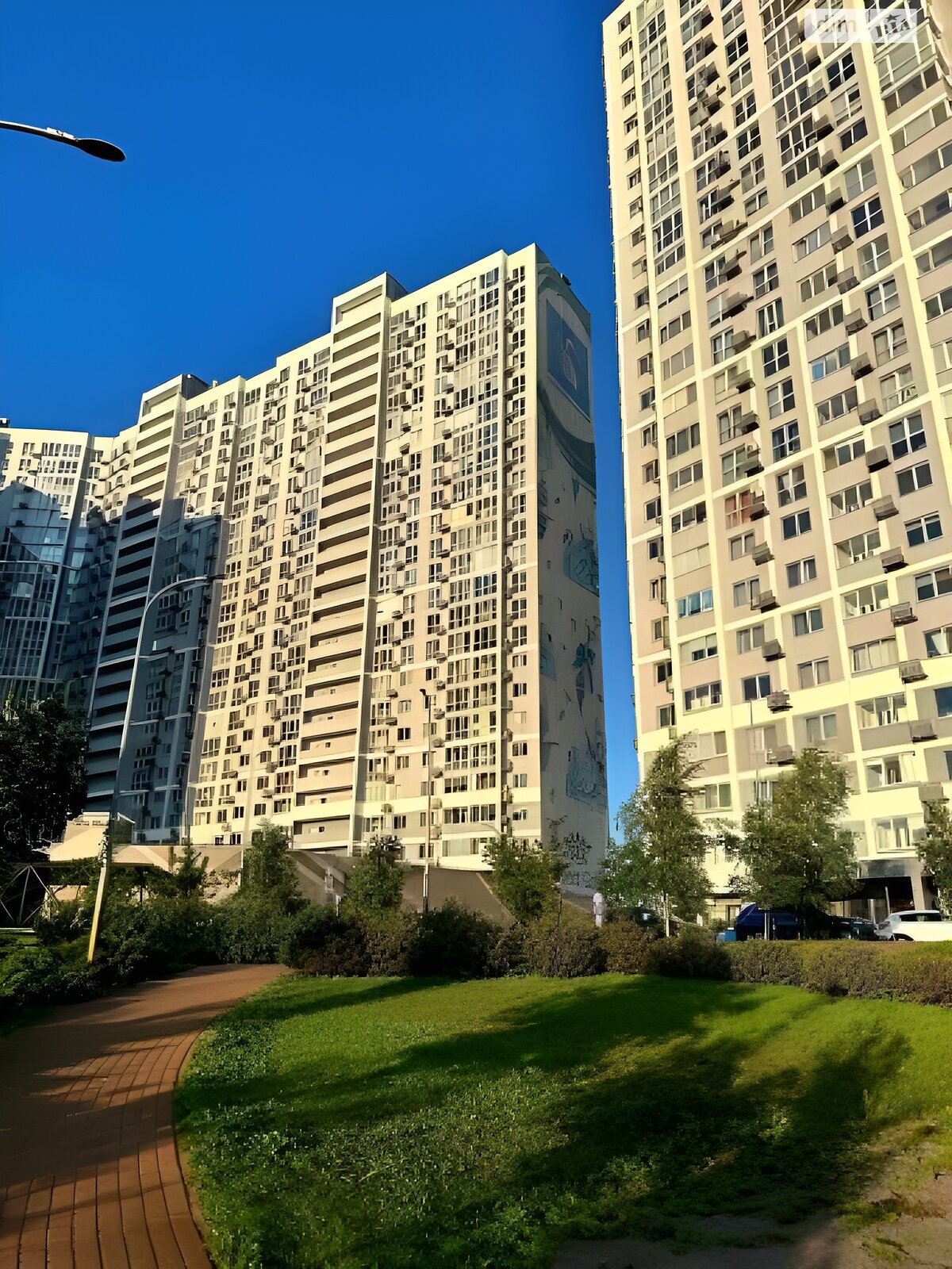 Продаж трикімнатної квартири в Києві, на вул. Ревуцького 40Б, район Позняки фото 1 Продаж трикімнатної квартири в Києві, на вул. Ревуцького 40Б, район Позняки фото 1