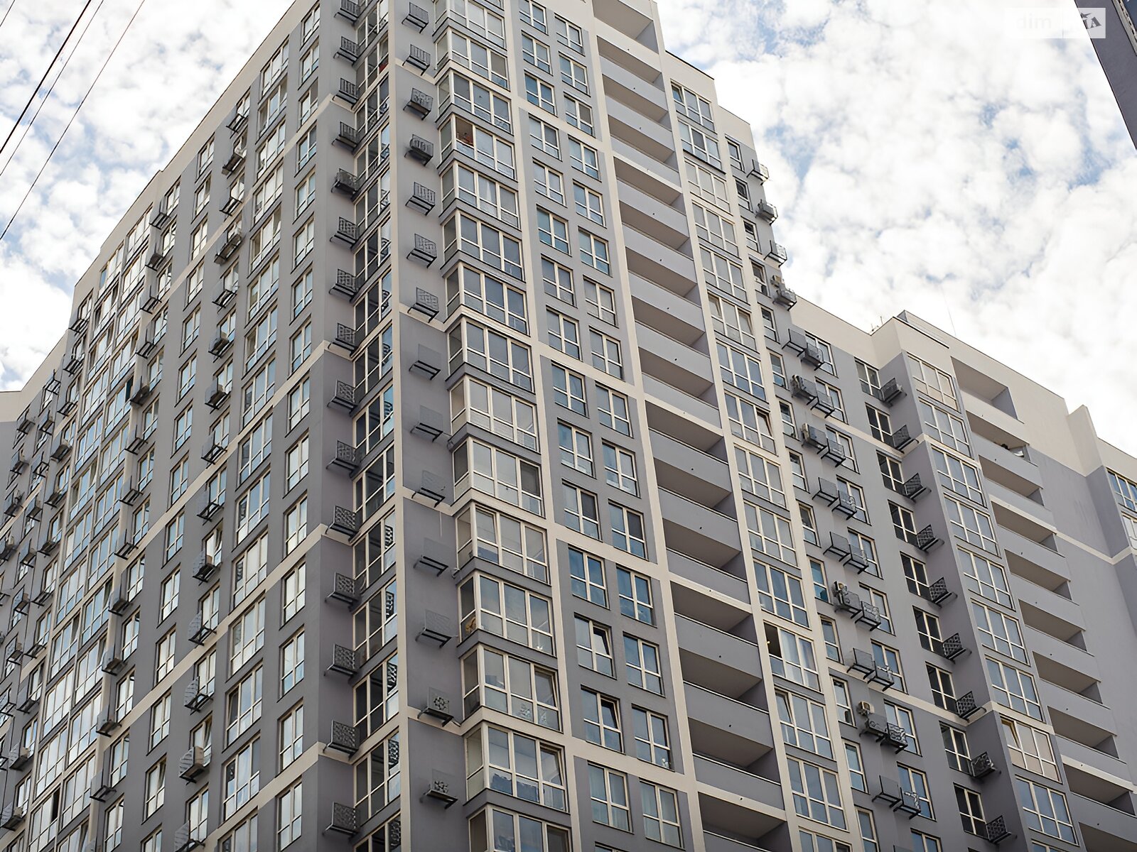 Продаж трикімнатної квартири в Києві, на вул. Ревуцького 40Б, район Позняки фото 1 Продаж трикімнатної квартири в Києві, на вул. Ревуцького 40Б, район Позняки фото 1