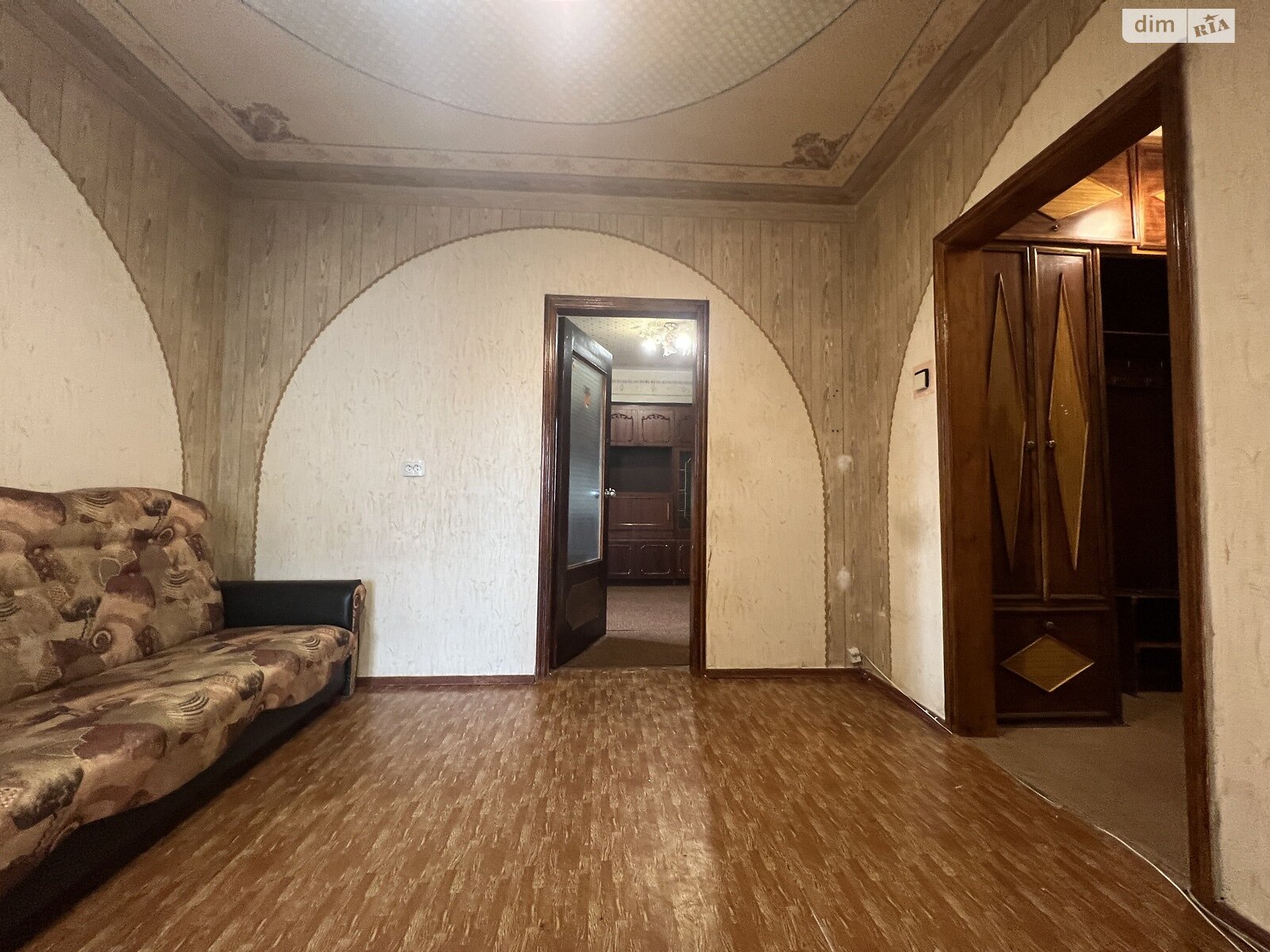 Продаж трикімнатної квартири в Києві, на вул. Ревуцького 18, район Позняки фото 1 Продаж трикімнатної квартири в Києві, на вул. Ревуцького 18, район Позняки фото 1
