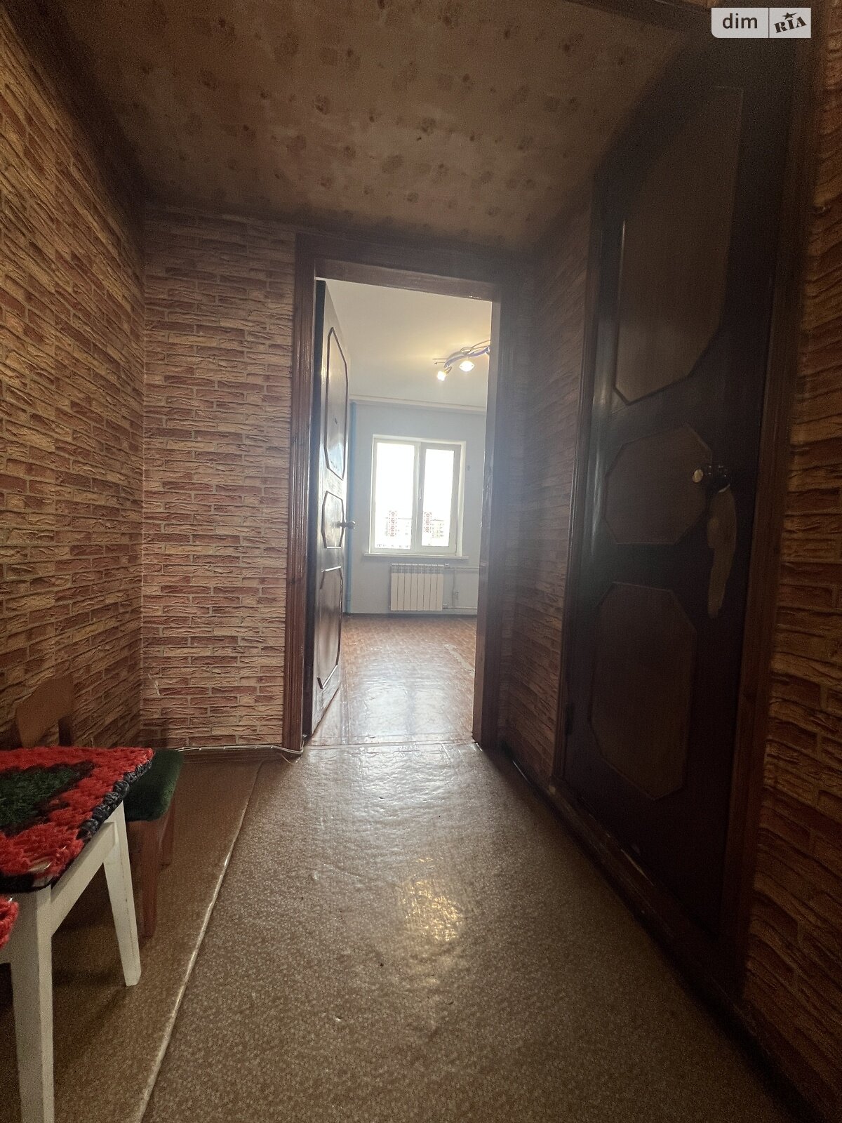 Продаж трикімнатної квартири в Києві, на вул. Ревуцького 18, район Позняки фото 1 Продаж трикімнатної квартири в Києві, на вул. Ревуцького 18, район Позняки фото 1