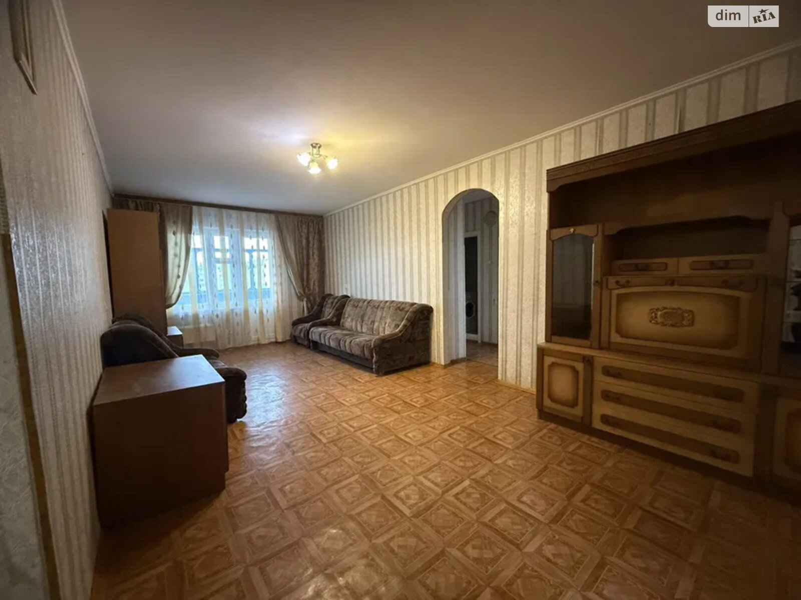 Продажа четырехкомнатной квартиры в Киеве, на ул. Ревуцкого 18А, район Позняки фото 1