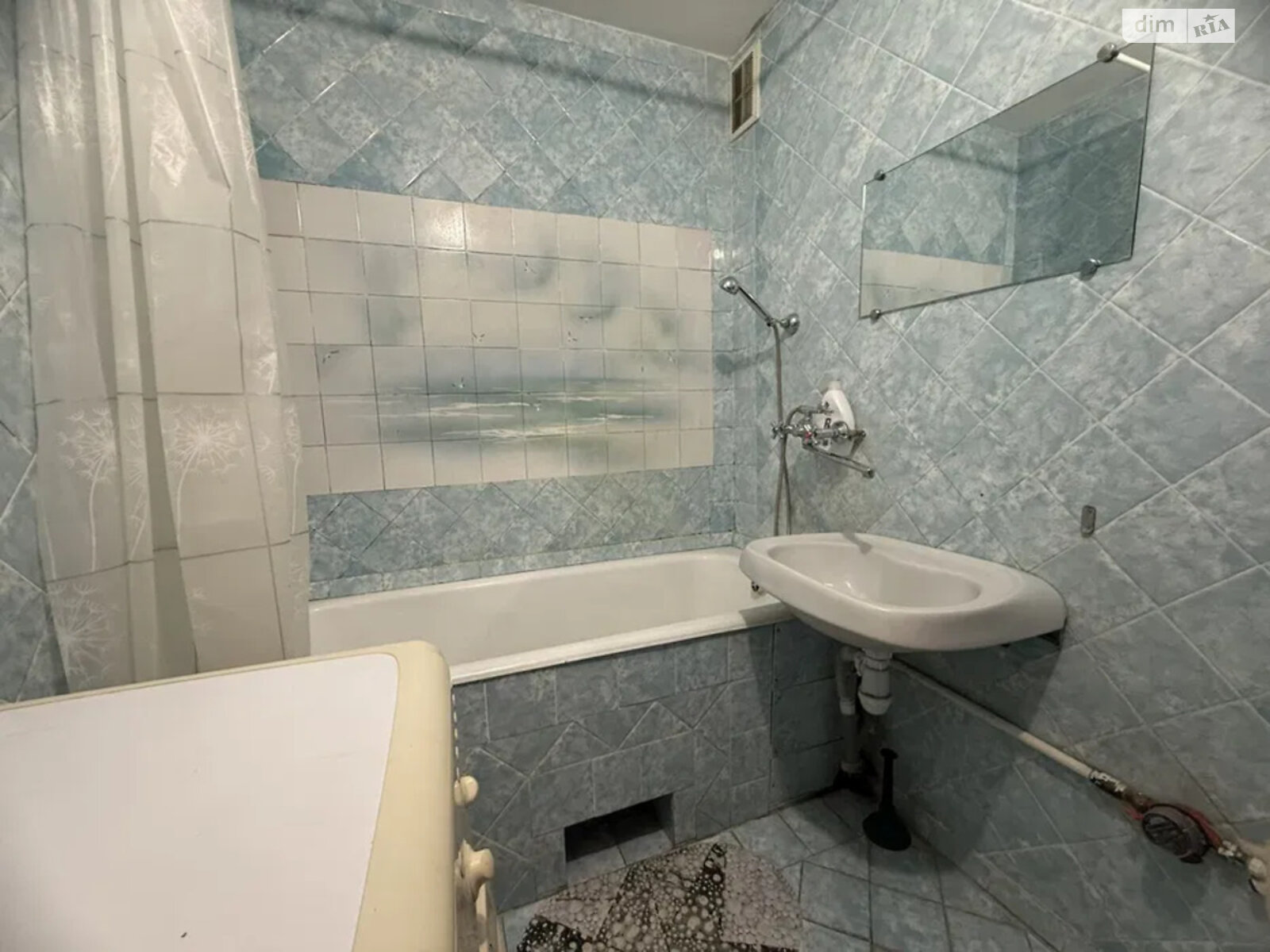 Продажа четырехкомнатной квартиры в Киеве, на ул. Ревуцкого 18А, район Позняки фото 1