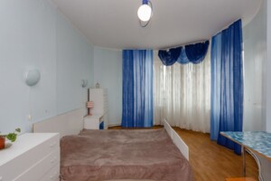 Продажа трехкомнатной квартиры в Киеве, на ул. Срибнокильская 12, район Позняки фото 2