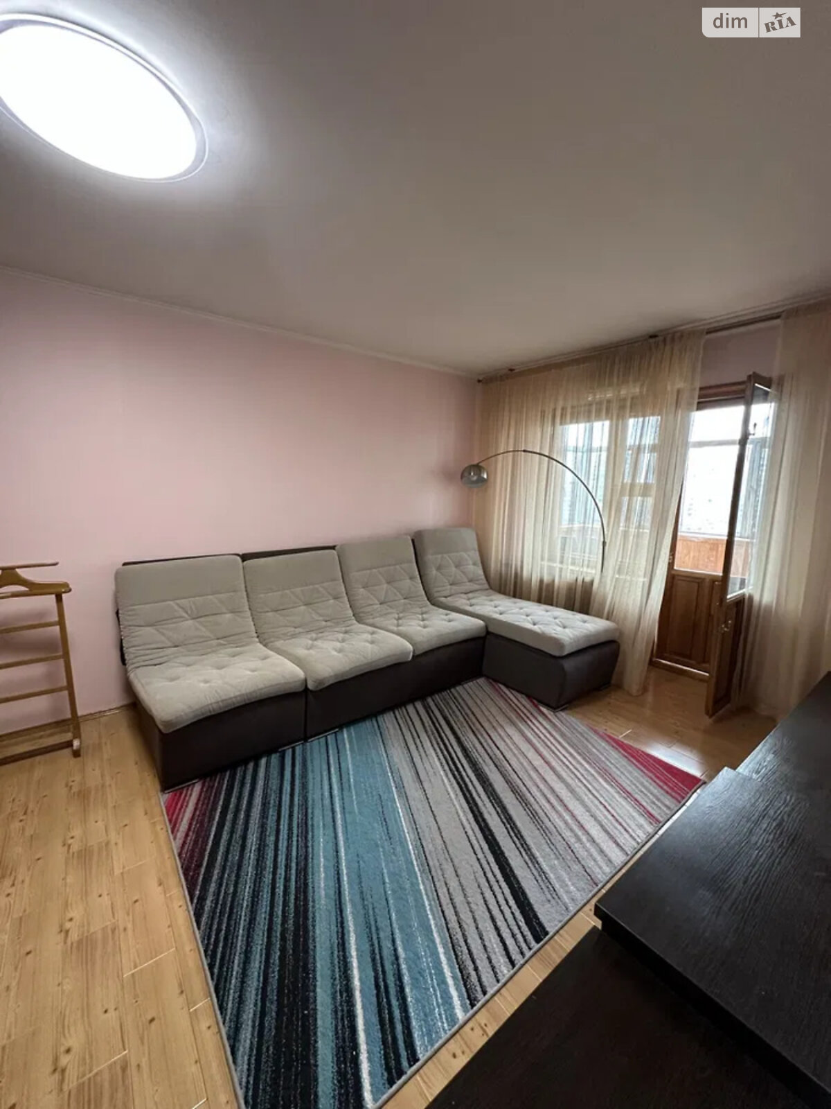 Продаж трикімнатної квартири в Києві, на вул. Срібнокільська 1/2, район Позняки фото 1 Продаж трикімнатної квартири в Києві, на вул. Срібнокільська 1/2, район Позняки фото 1