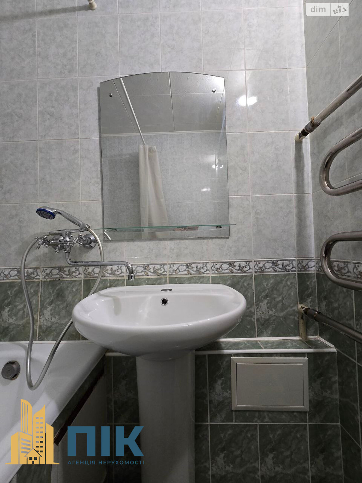 Продажа трехкомнатной квартиры в Киеве, на ул. Срибнокильская 14, район Позняки фото 1 Продажа трехкомнатной квартиры в Киеве, на ул. Срибнокильская 14, район Позняки фото 1