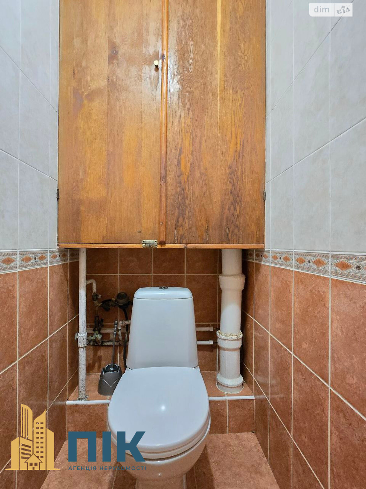 Продажа трехкомнатной квартиры в Киеве, на ул. Срибнокильская 14, район Позняки фото 1 Продажа трехкомнатной квартиры в Киеве, на ул. Срибнокильская 14, район Позняки фото 1