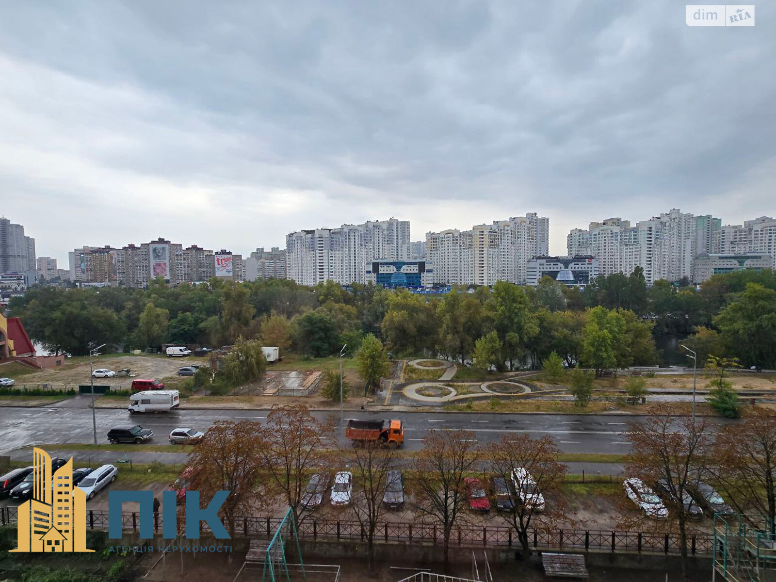 Продажа трехкомнатной квартиры в Киеве, на ул. Срибнокильская 14, район Позняки фото 1 Продажа трехкомнатной квартиры в Киеве, на ул. Срибнокильская 14, район Позняки фото 1