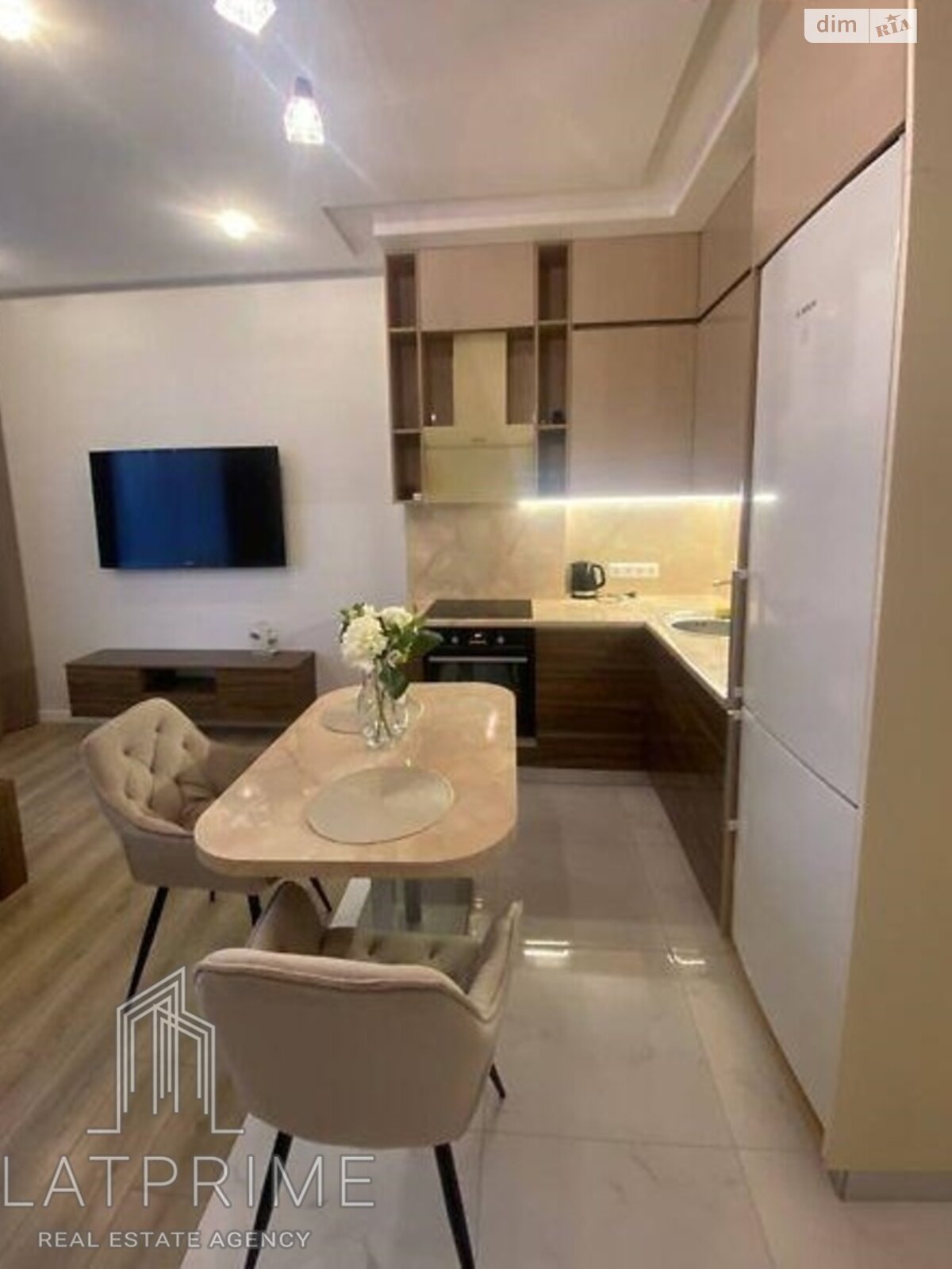 Продажа однокомнатной квартиры в Киеве, на ул. Трускавецкая 6В, район Позняки фото 1 Продажа однокомнатной квартиры в Киеве, на ул. Трускавецкая 6В, район Позняки фото 1