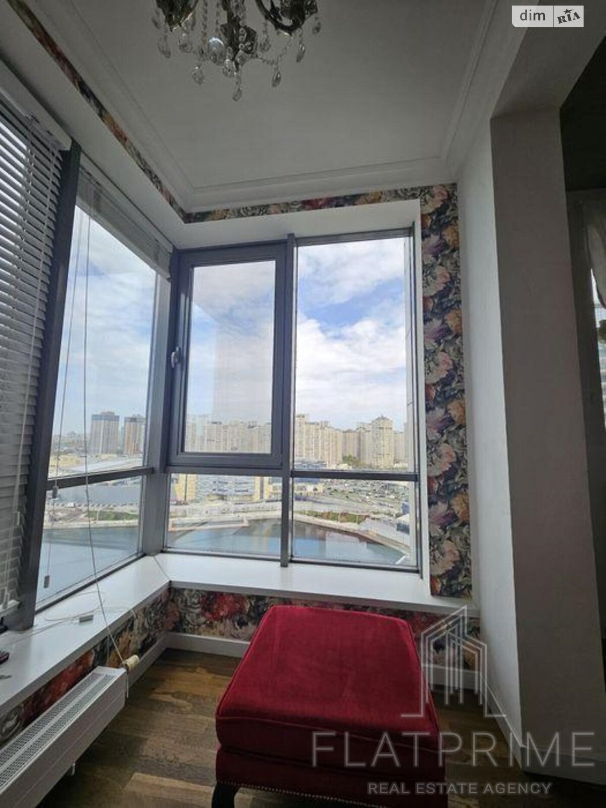 Продажа трехкомнатной квартиры в Киеве, на ул. Трускавецкая 2А, район Позняки фото 1 Продажа трехкомнатной квартиры в Киеве, на ул. Трускавецкая 2А, район Позняки фото 1