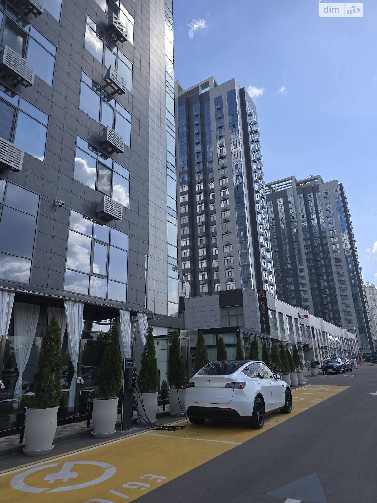 Продажа трехкомнатной квартиры в Киеве, на ул. Трускавецкая 10Г, район Позняки фото 1 Продажа трехкомнатной квартиры в Киеве, на ул. Трускавецкая 10Г, район Позняки фото 1