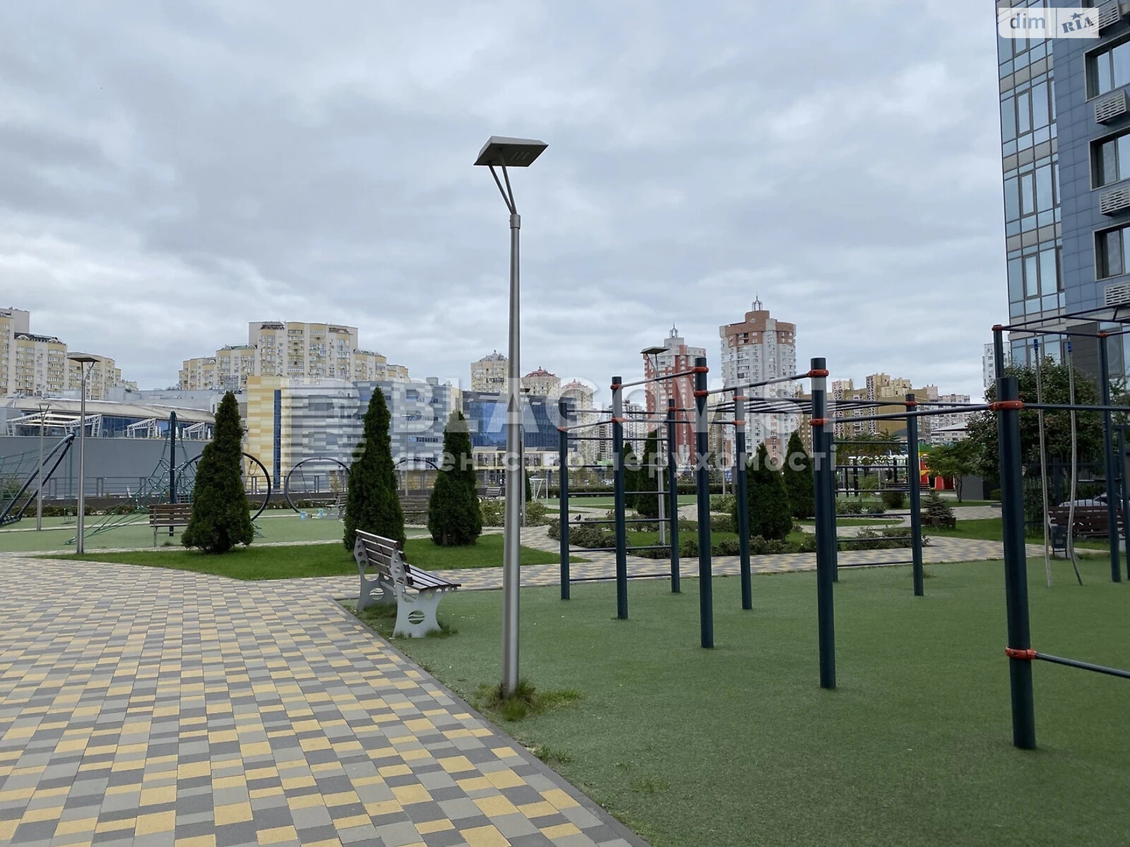 Продажа однокомнатной квартиры в Киеве, на ул. Трускавецкая 6В, район Позняки фото 1 Продажа однокомнатной квартиры в Киеве, на ул. Трускавецкая 6В, район Позняки фото 1