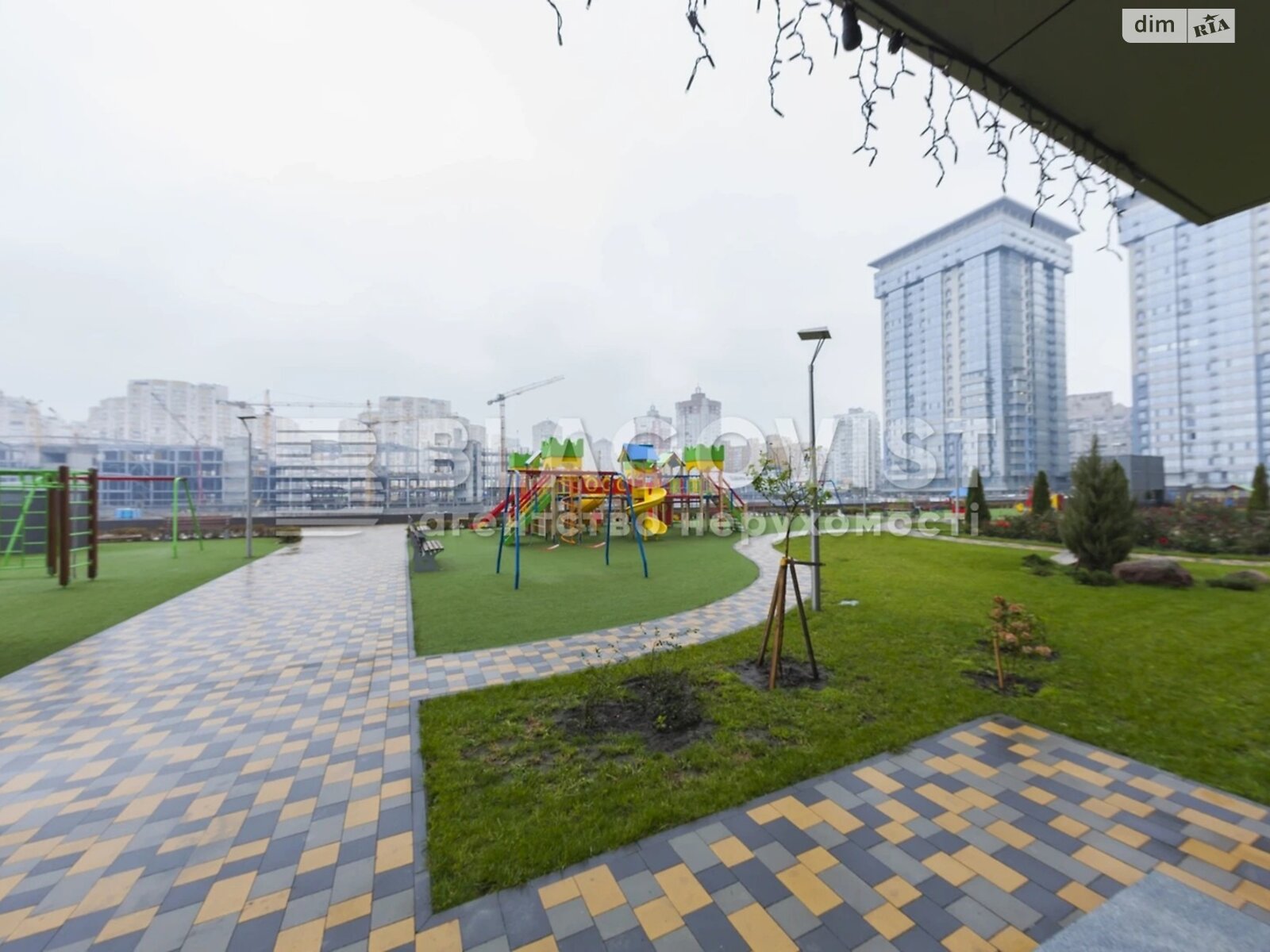 Продажа однокомнатной квартиры в Киеве, на ул. Трускавецкая 6В, район Позняки фото 1 Продажа однокомнатной квартиры в Киеве, на ул. Трускавецкая 6В, район Позняки фото 1