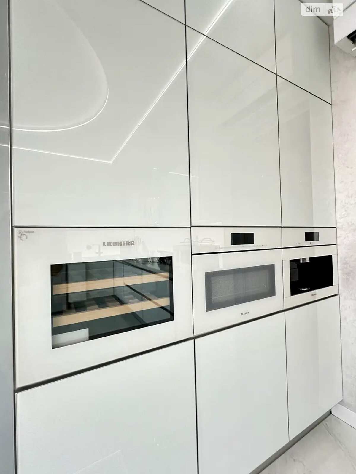 Продажа четырехкомнатной квартиры в Киеве, на ул. Трускавецкая 4Б, район Позняки фото 1