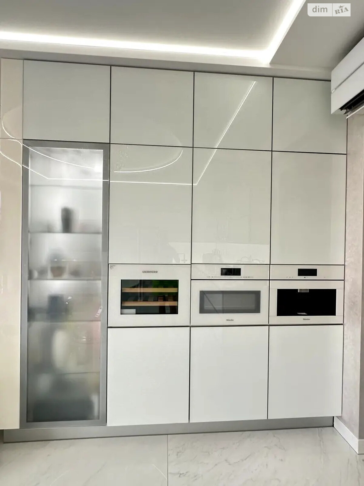 Продажа четырехкомнатной квартиры в Киеве, на ул. Трускавецкая 4Б, район Позняки фото 1