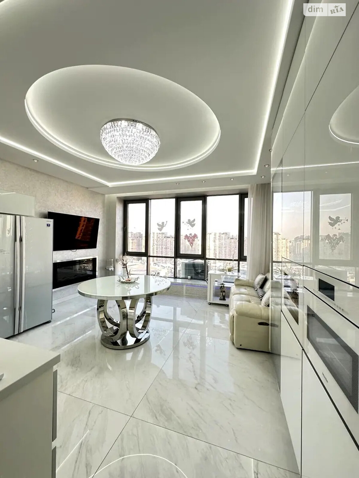 Продажа четырехкомнатной квартиры в Киеве, на ул. Трускавецкая 4Б, район Позняки фото 1