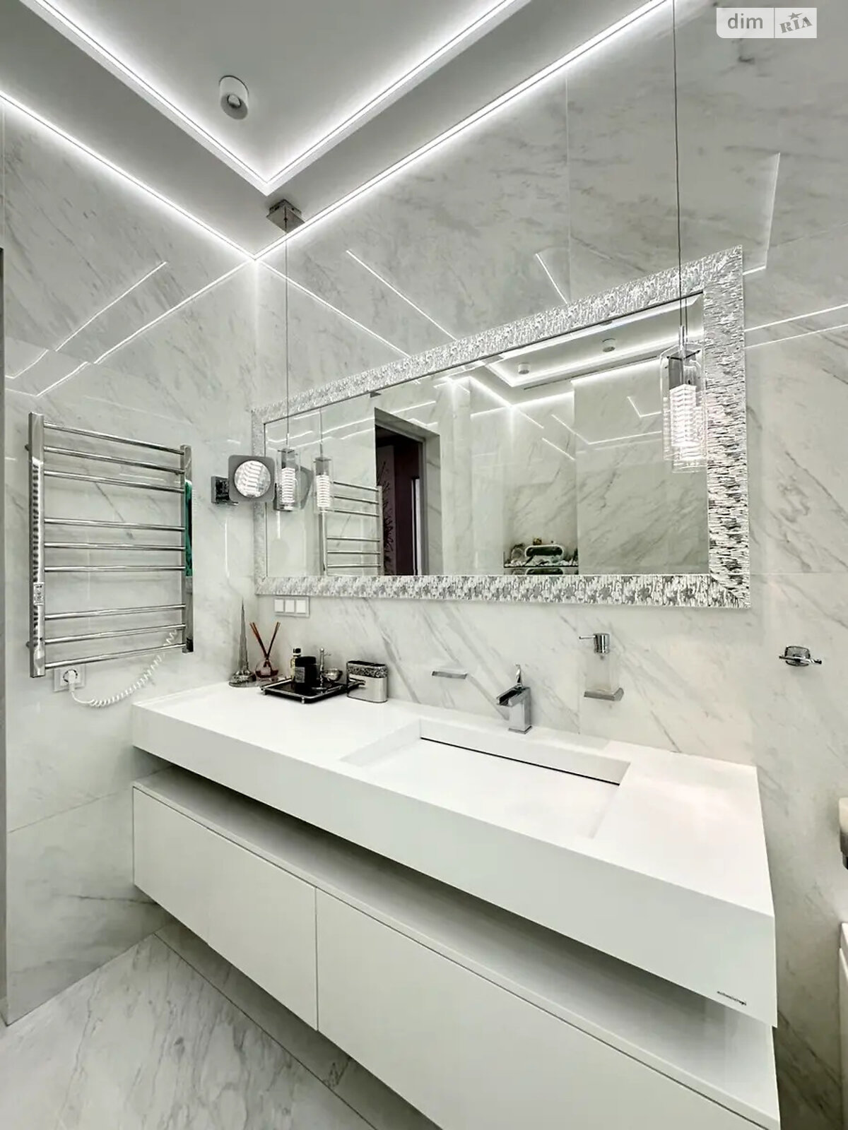 Продажа четырехкомнатной квартиры в Киеве, на ул. Трускавецкая 4Б, район Позняки фото 1