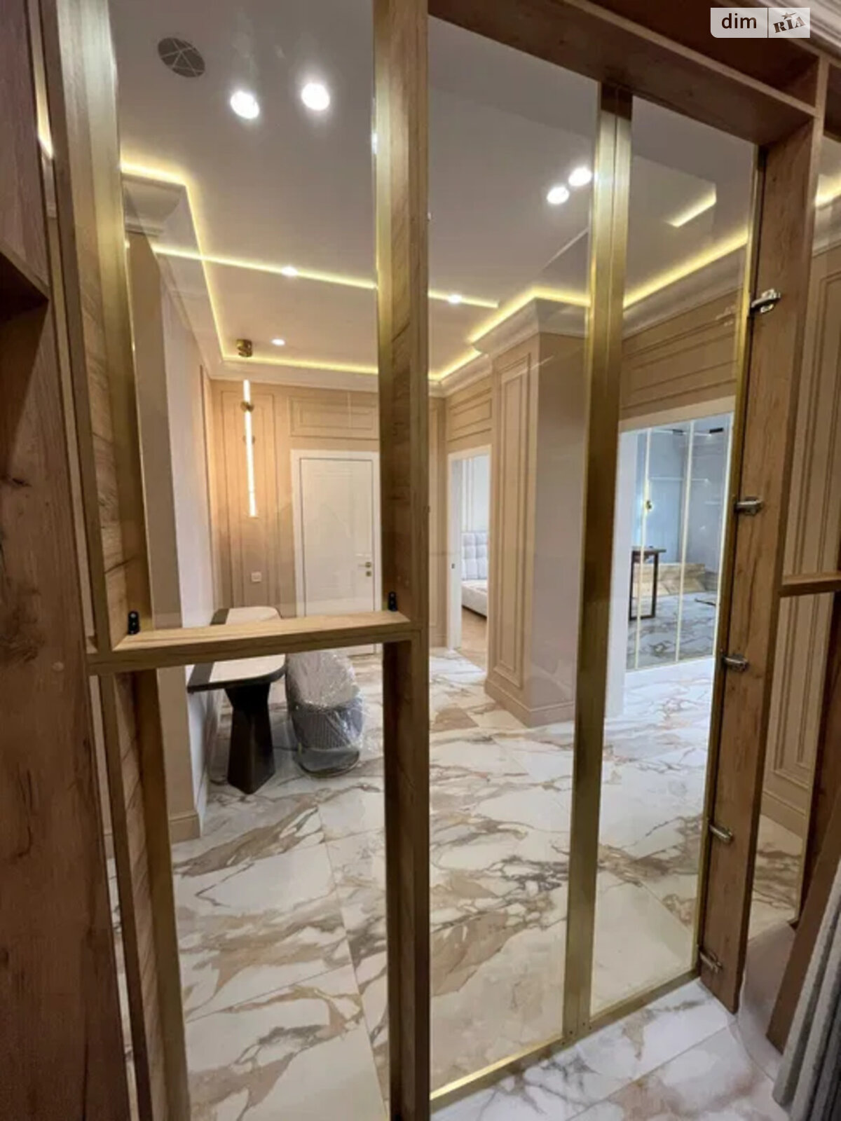 Продажа однокомнатной квартиры в Киеве, на ул. Трускавецкая 10Д, район Позняки фото 1 Продажа однокомнатной квартиры в Киеве, на ул. Трускавецкая 10Д, район Позняки фото 1