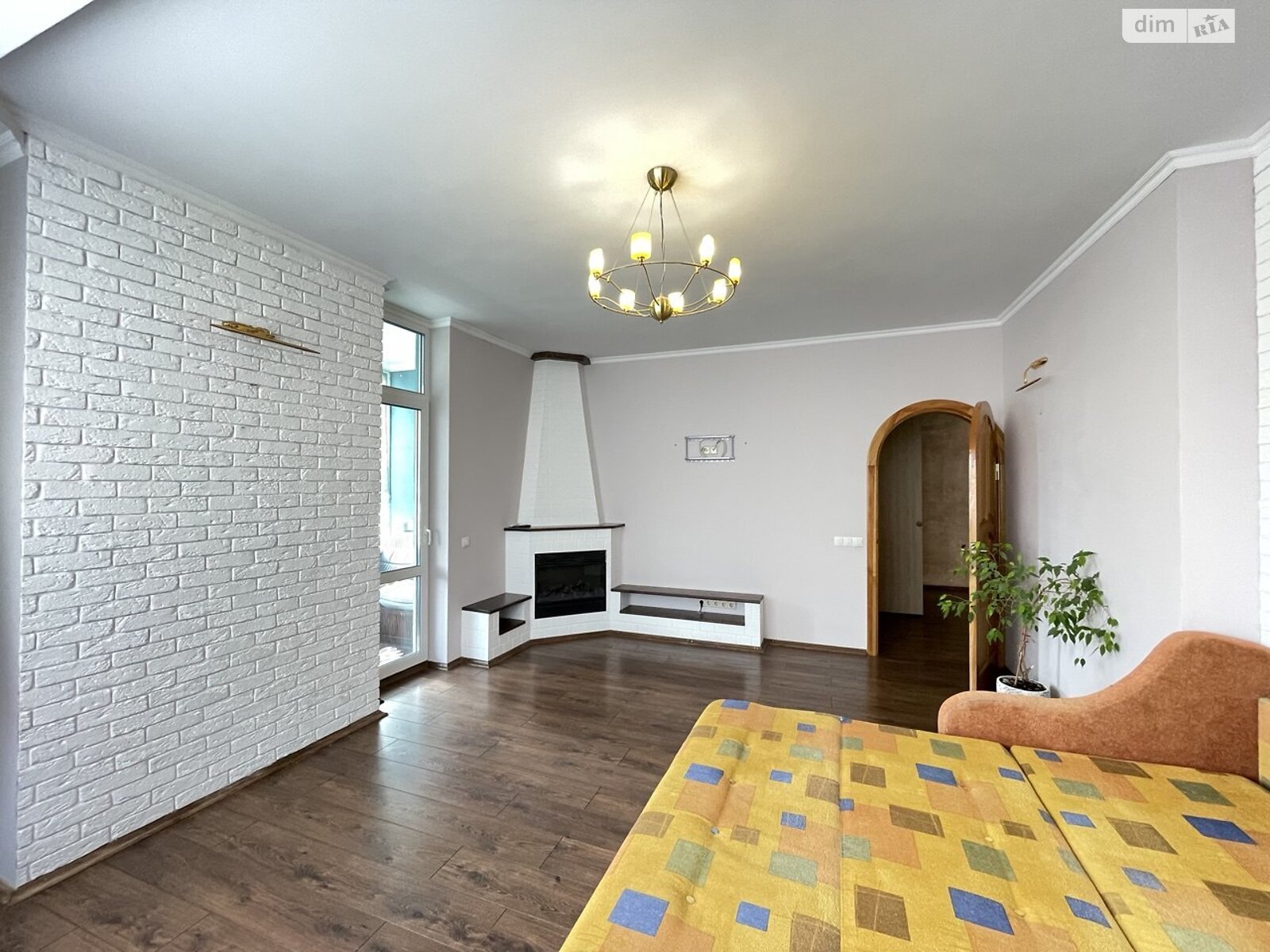Продаж двокімнатної квартири в Києві, на вул. Урлівська 40, район Позняки фото 1 Продаж двокімнатної квартири в Києві, на вул. Урлівська 40, район Позняки фото 1