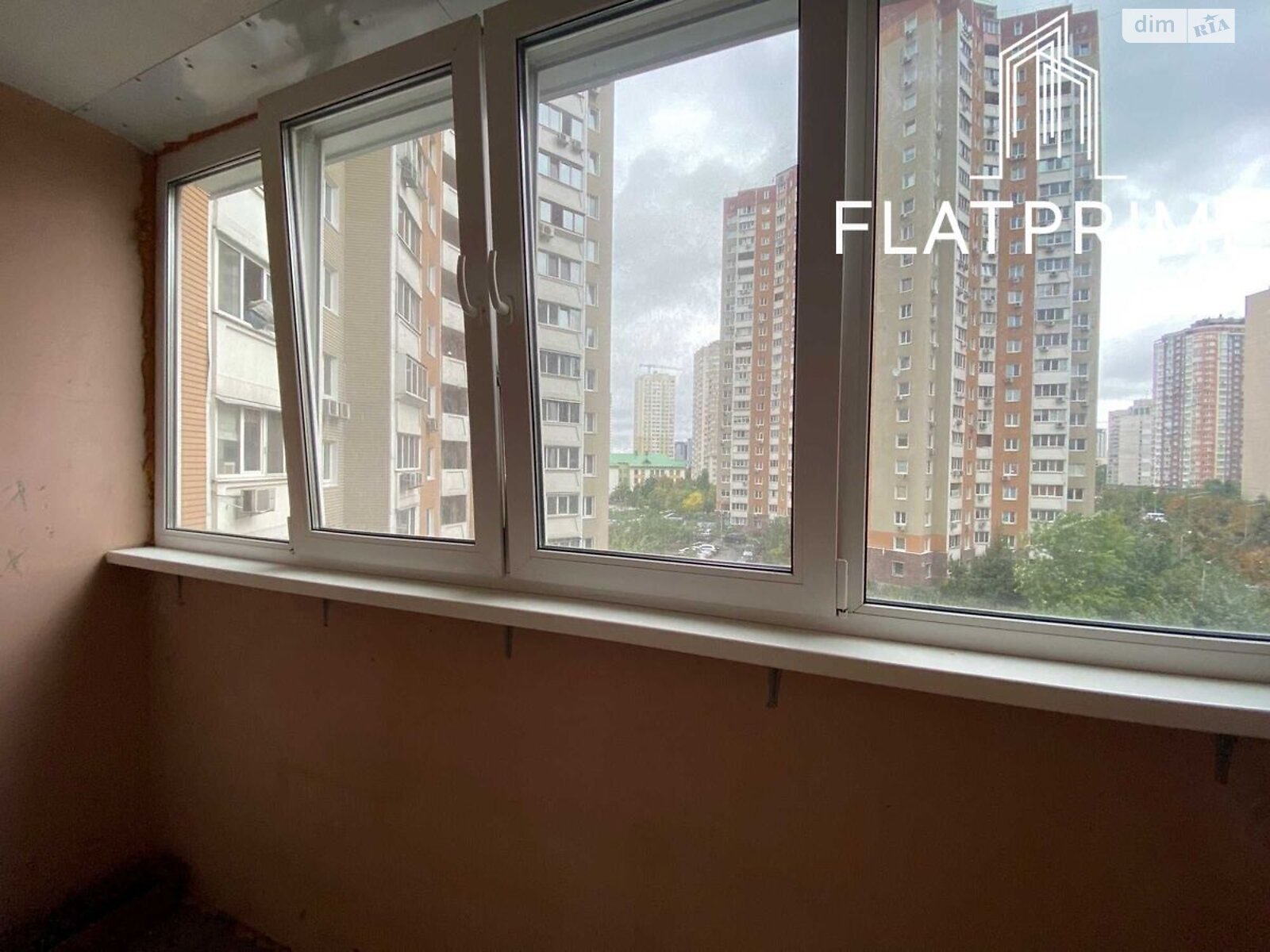 Продажа трехкомнатной квартиры в Киеве, на ул. Урловская 15, район Позняки фото 1 Продажа трехкомнатной квартиры в Киеве, на ул. Урловская 15, район Позняки фото 1
