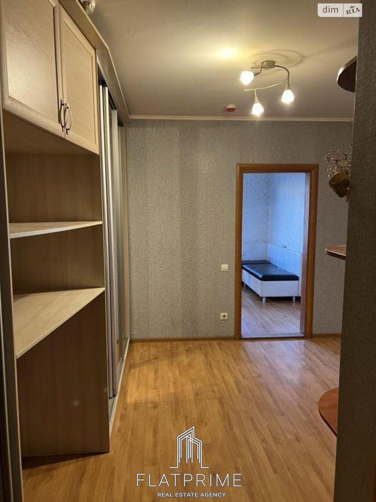 Продаж двокімнатної квартири в Києві, на вул. Урлівська 34А, район Позняки фото 1 Продаж двокімнатної квартири в Києві, на вул. Урлівська 34А, район Позняки фото 1
