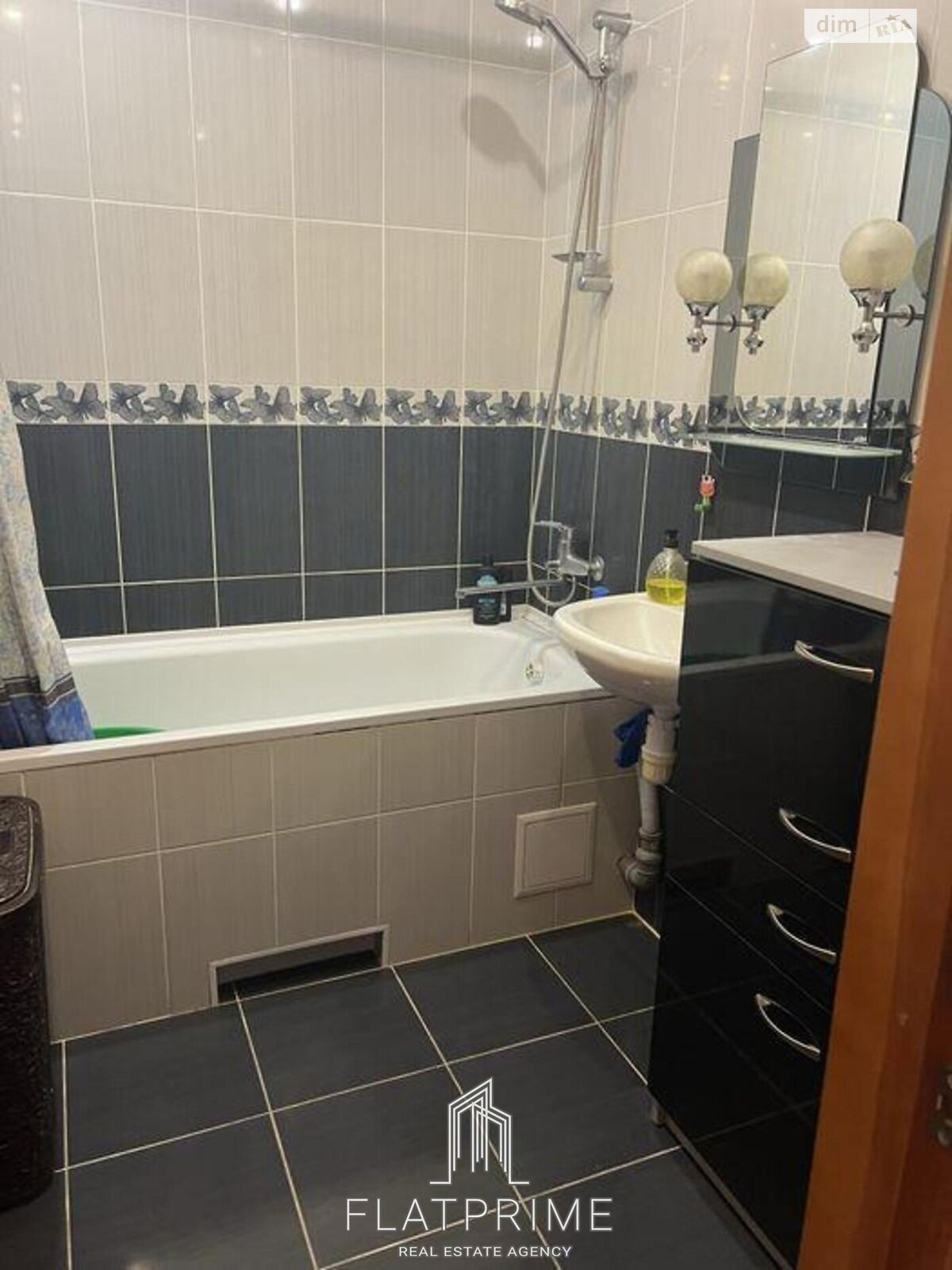 Продаж двокімнатної квартири в Києві, на вул. Урлівська 34А, район Позняки фото 1 Продаж двокімнатної квартири в Києві, на вул. Урлівська 34А, район Позняки фото 1