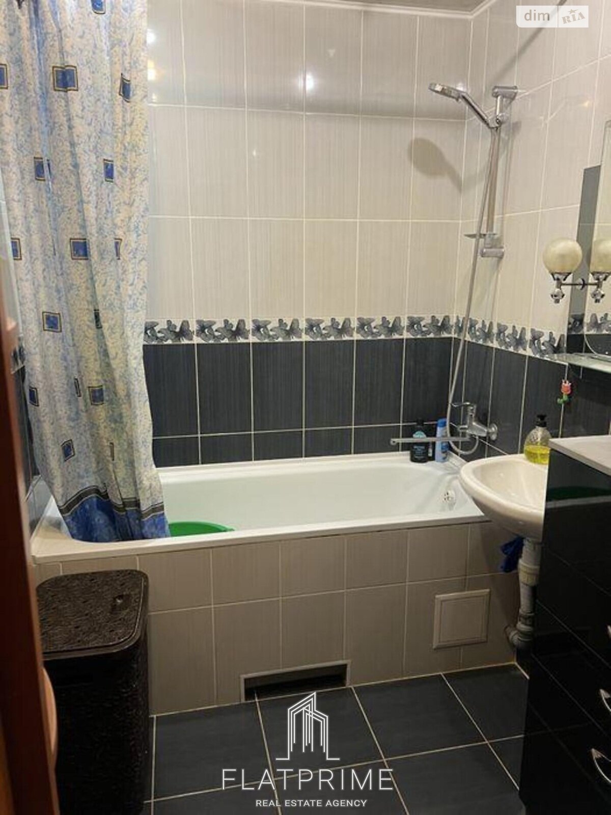 Продаж двокімнатної квартири в Києві, на вул. Урлівська 34А, район Позняки фото 1 Продаж двокімнатної квартири в Києві, на вул. Урлівська 34А, район Позняки фото 1