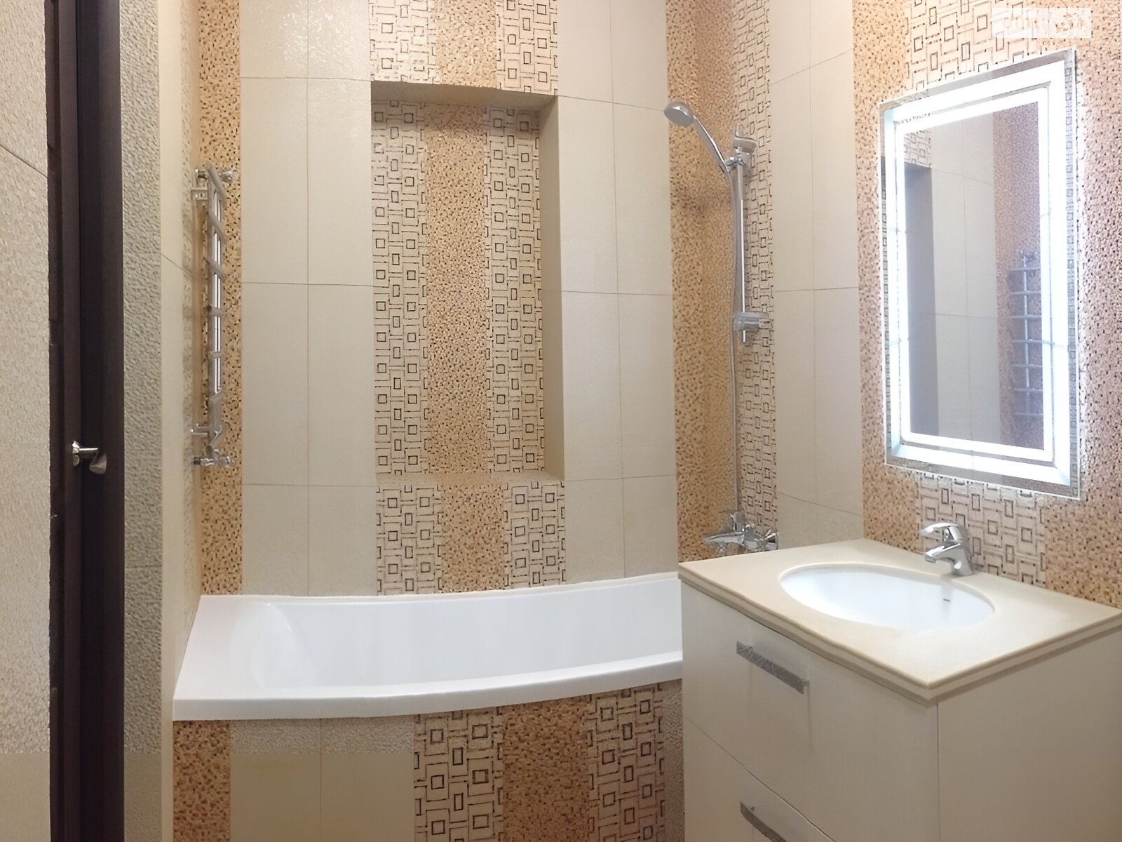 Продаж двокімнатної квартири в Києві, на вул. Урлівська 23В, район Дарницький фото 1 Продаж двокімнатної квартири в Києві, на вул. Урлівська 23В, район Дарницький фото 1