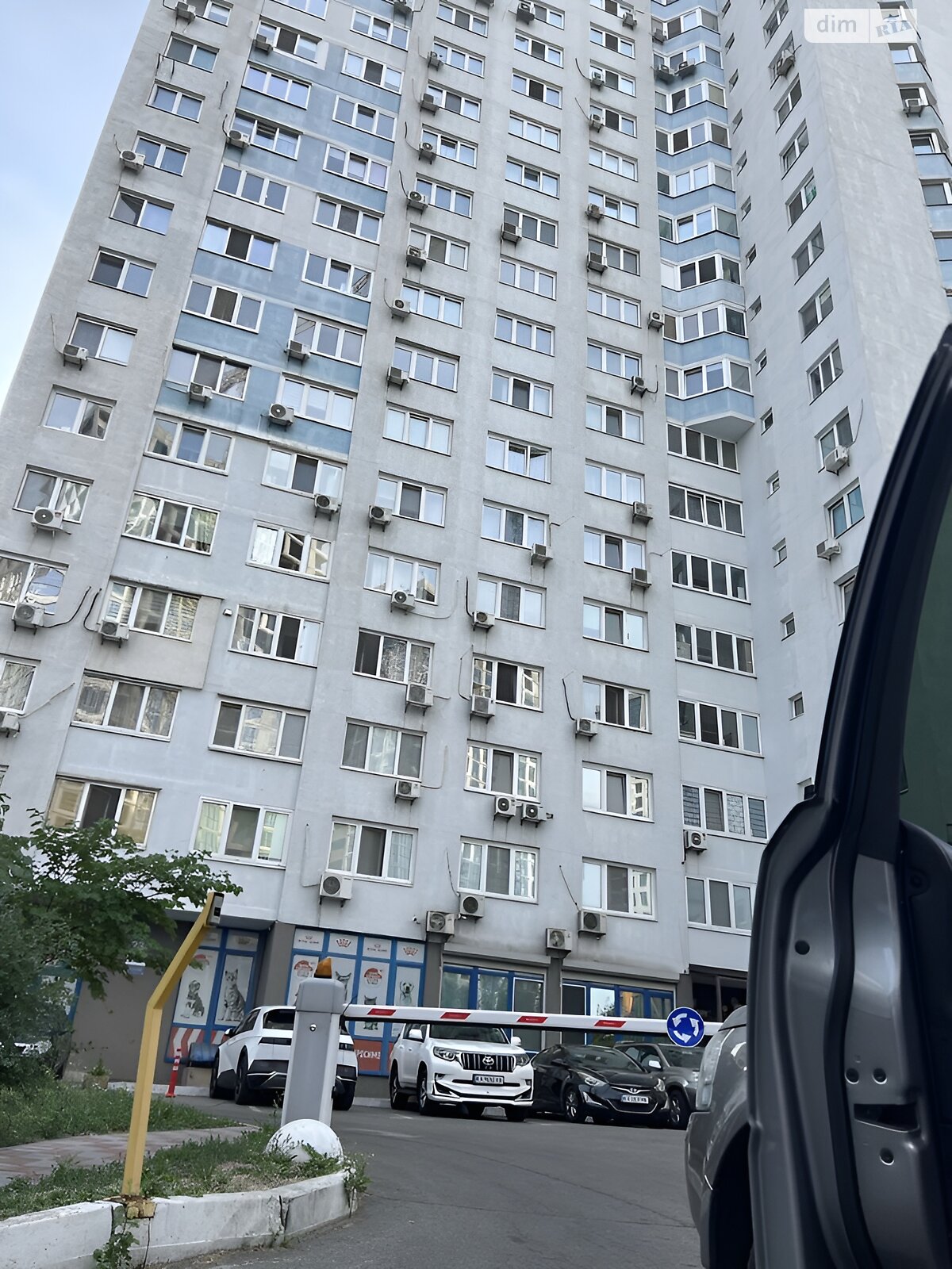 Продаж однокімнатної квартири в Києві, на вул. Урлівська 23Б, район Позняки фото 1 Продаж однокімнатної квартири в Києві, на вул. Урлівська 23Б, район Позняки фото 1