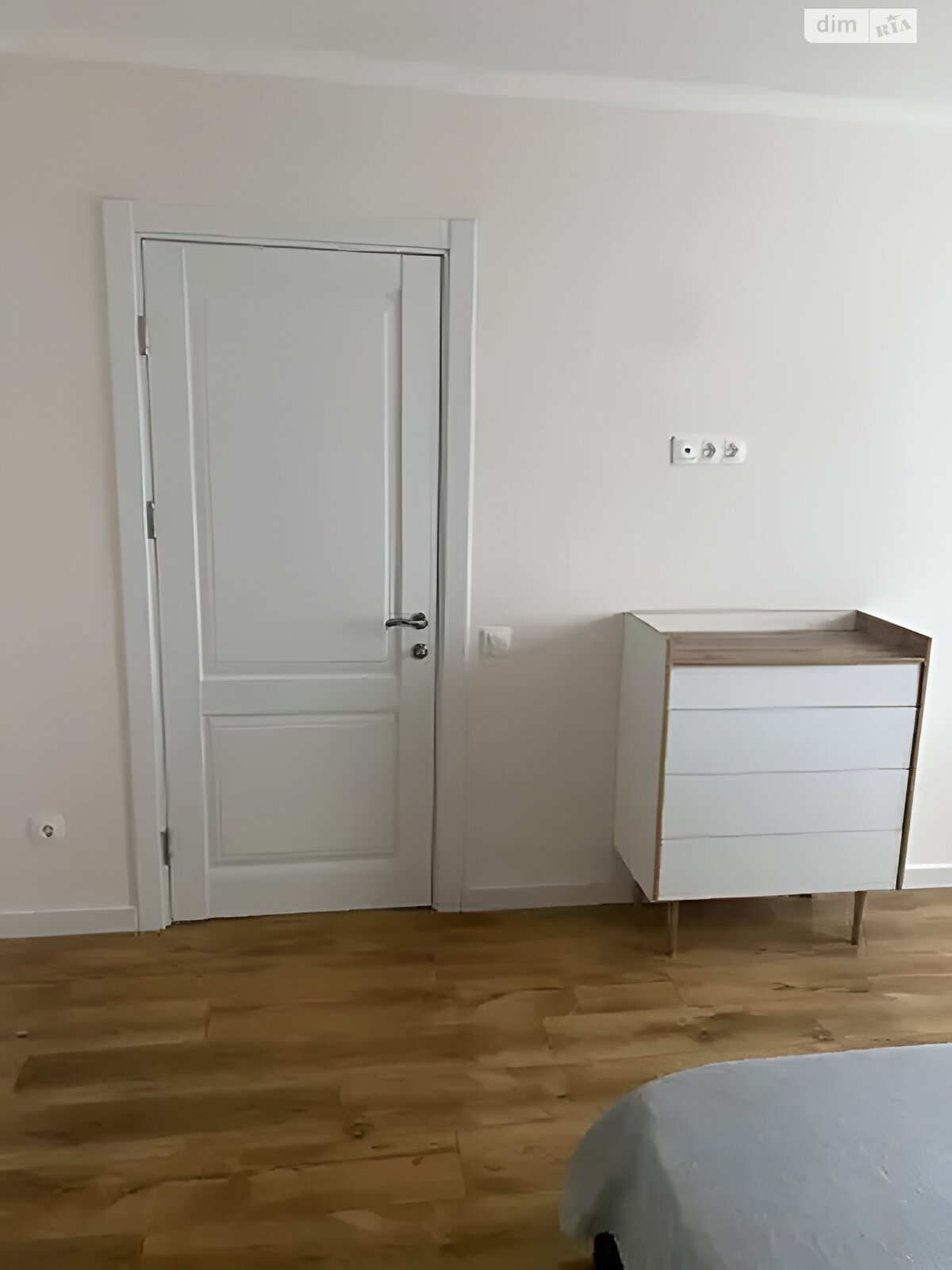 Продажа двухкомнатной квартиры в Киеве, на ул. Урловская 23, район Позняки фото 1 Продажа двухкомнатной квартиры в Киеве, на ул. Урловская 23, район Позняки фото 1