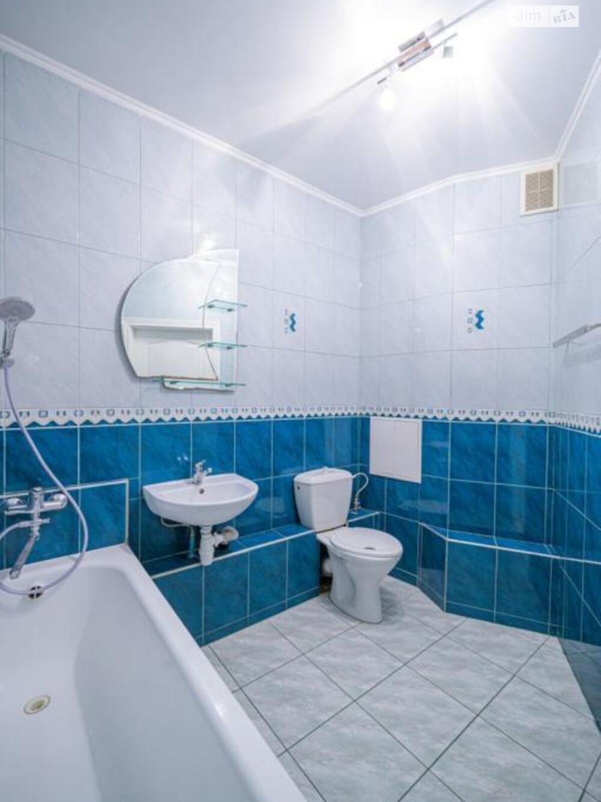 Продаж однокімнатної квартири в Києві, на вул. Урлівська 15, район Позняки фото 1 Продаж однокімнатної квартири в Києві, на вул. Урлівська 15, район Позняки фото 1
