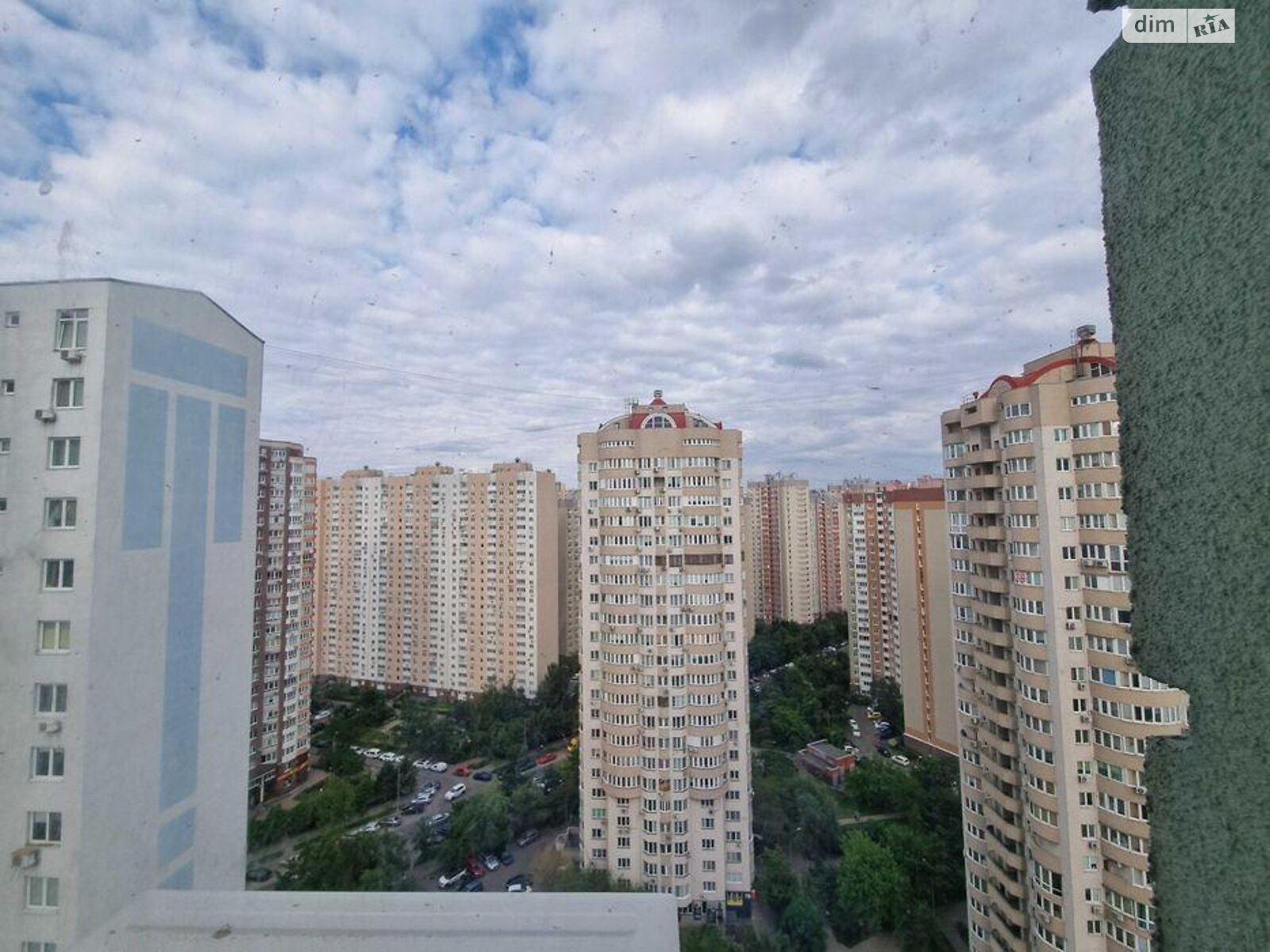 Продаж двокімнатної квартири в Києві, на вул. Урлівська 23А, район Позняки фото 1 Продаж двокімнатної квартири в Києві, на вул. Урлівська 23А, район Позняки фото 1