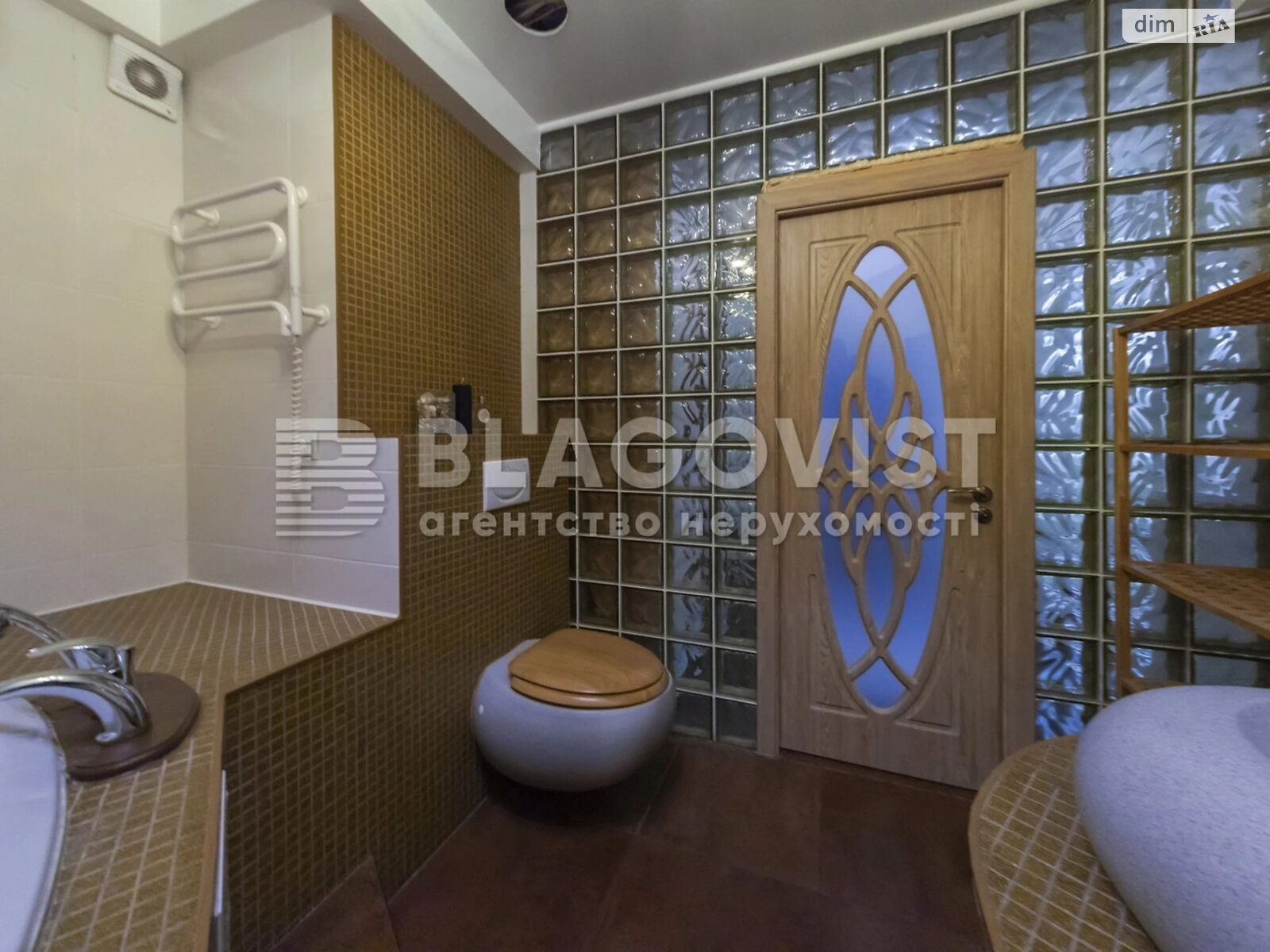 Продажа трехкомнатной квартиры в Киеве, на ул. Урловская 19, район Позняки фото 1 Продажа трехкомнатной квартиры в Киеве, на ул. Урловская 19, район Позняки фото 1
