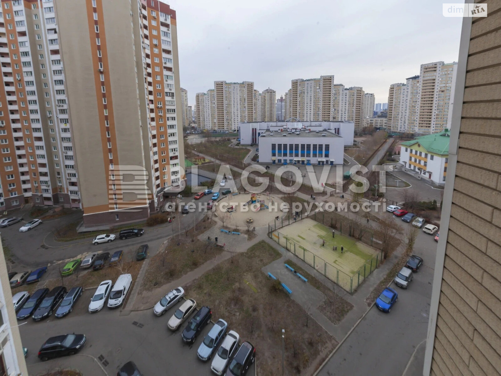 Продажа трехкомнатной квартиры в Киеве, на ул. Урловская 19, район Позняки фото 1 Продажа трехкомнатной квартиры в Киеве, на ул. Урловская 19, район Позняки фото 1