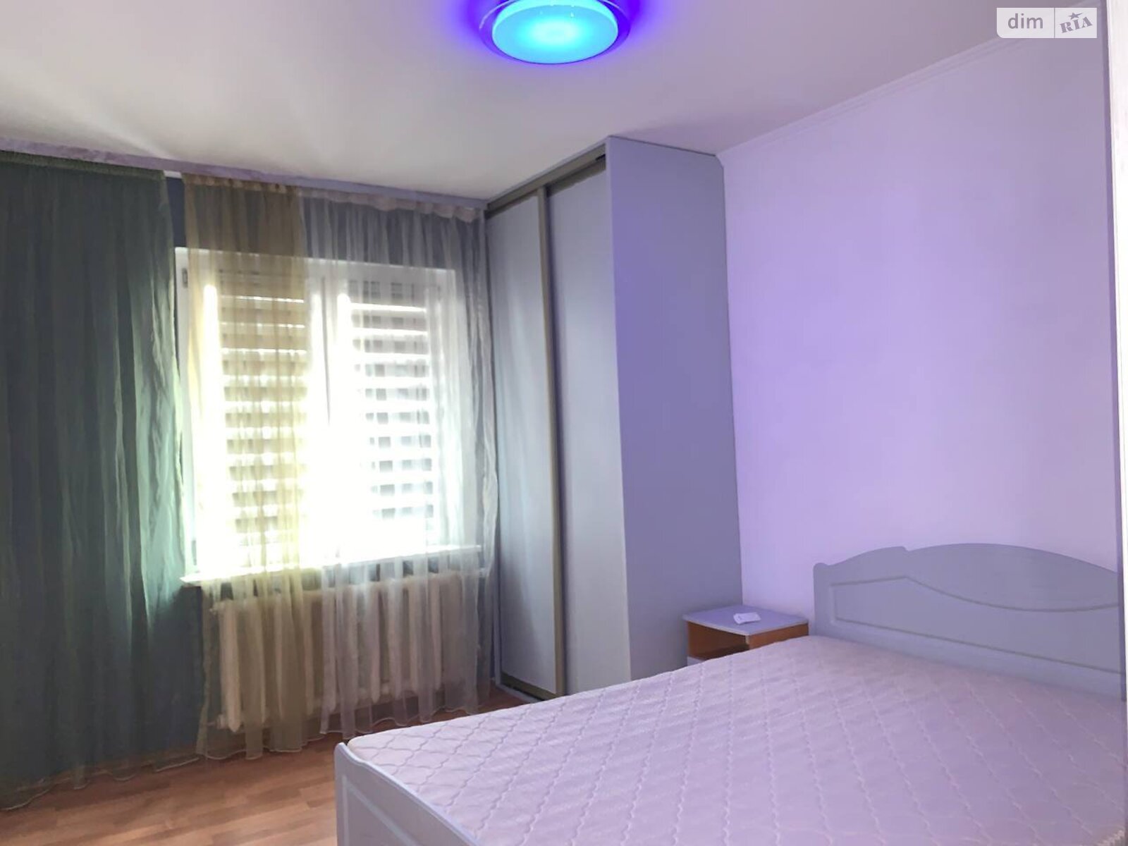 Продаж трикімнатної квартири в Києві, на вул. Урлівська 36, кв. 36, район Позняки фото 1 Продаж трикімнатної квартири в Києві, на вул. Урлівська 36, кв. 36, район Позняки фото 1