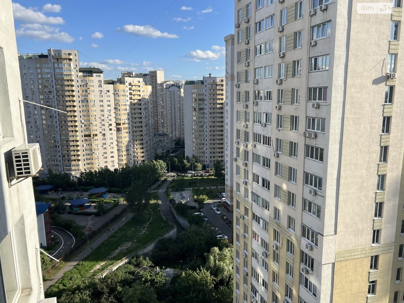 Продаж однокімнатної квартири в Києві, на вул. Урлівська 23Б, район Позняки фото 1 Продаж однокімнатної квартири в Києві, на вул. Урлівська 23Б, район Позняки фото 1