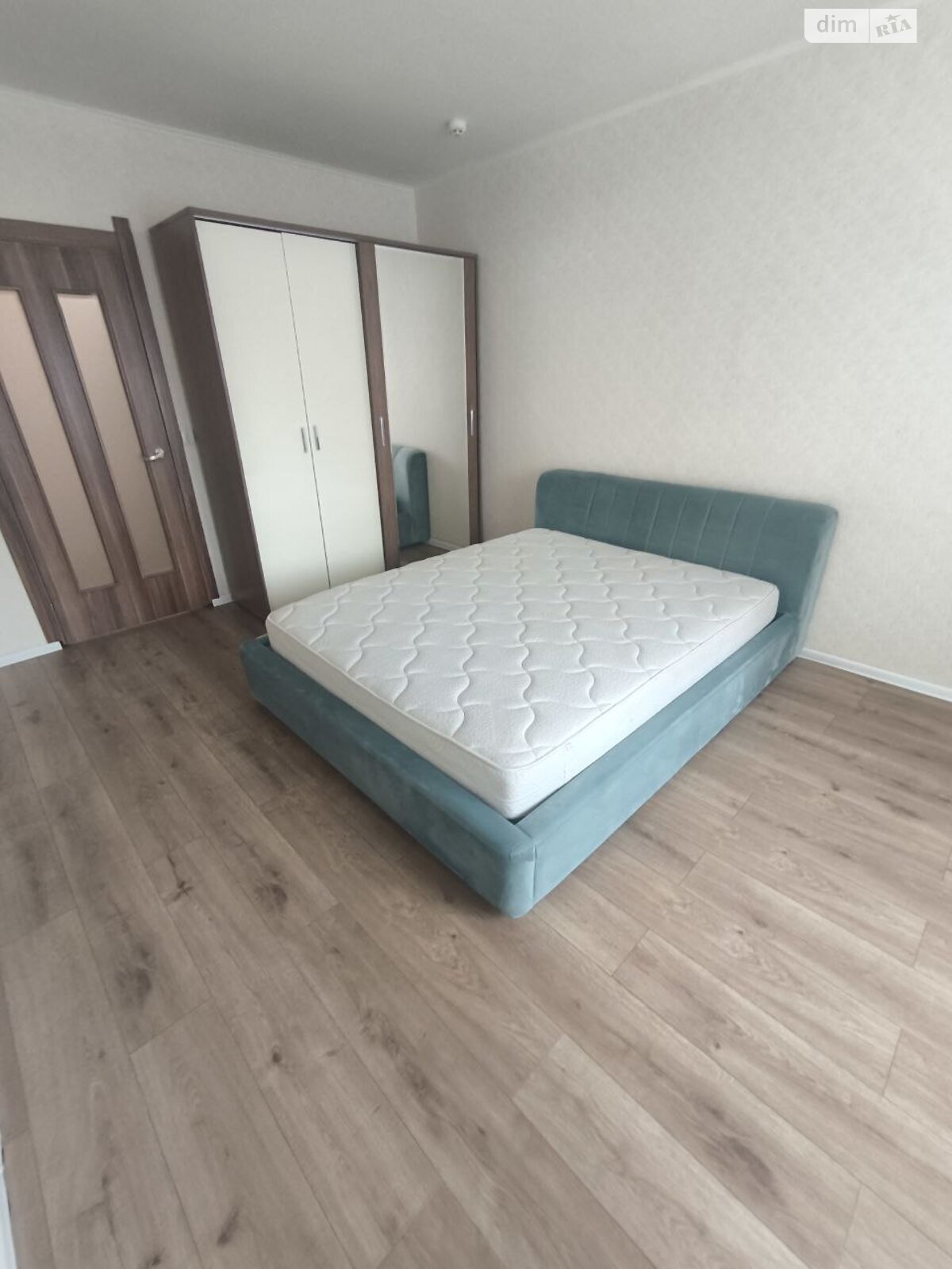 Продаж двокімнатної квартири в Києві, на вул. Урлівська 38А, район Позняки фото 1 Продаж двокімнатної квартири в Києві, на вул. Урлівська 38А, район Позняки фото 1