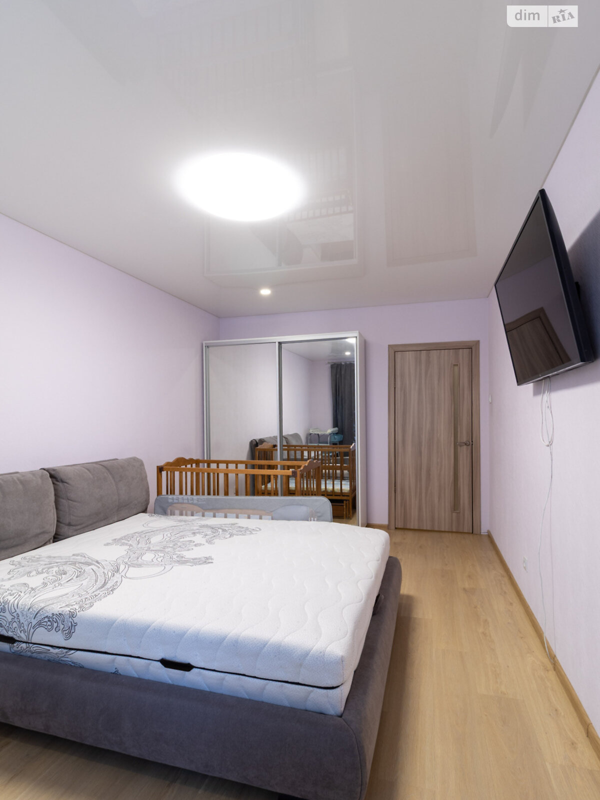 Продажа трехкомнатной квартиры в Киеве, на ул. Урловская 19, район Позняки фото 1 Продажа трехкомнатной квартиры в Киеве, на ул. Урловская 19, район Позняки фото 1