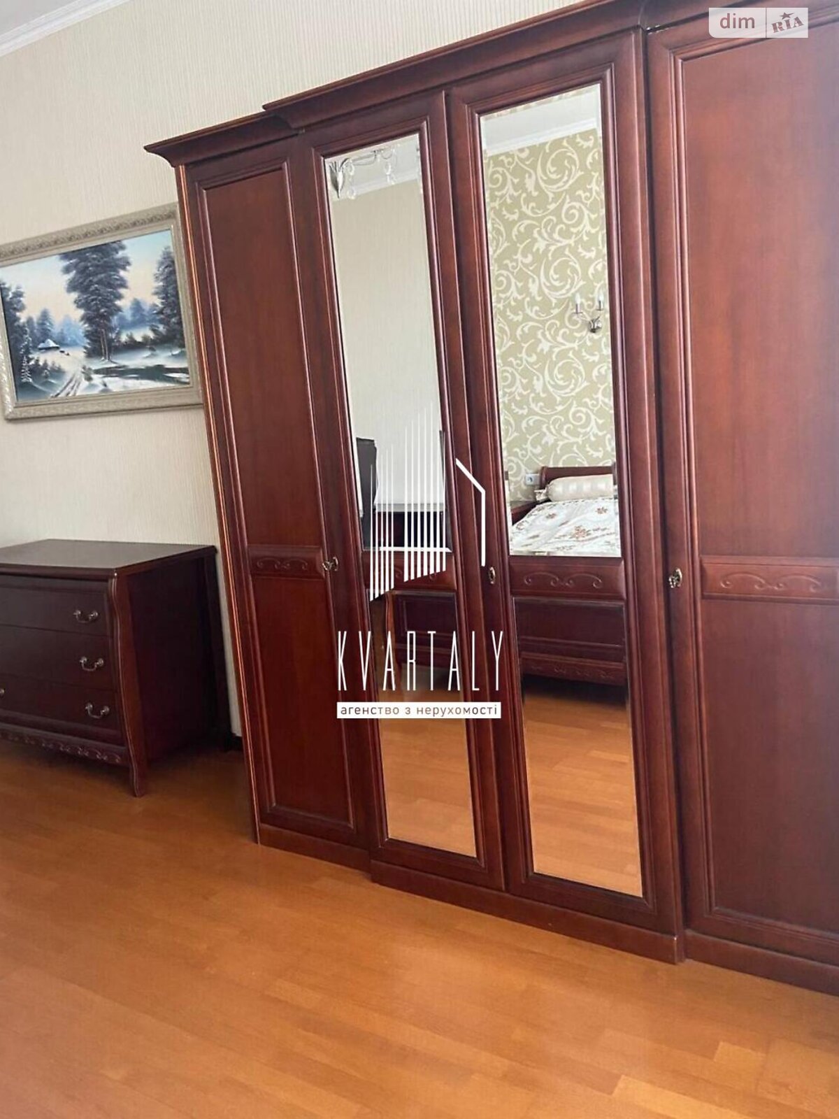 Продаж трикімнатної квартири в Києві, на вул. Урлівська 16/37, район Позняки фото 1 Продаж трикімнатної квартири в Києві, на вул. Урлівська 16/37, район Позняки фото 1