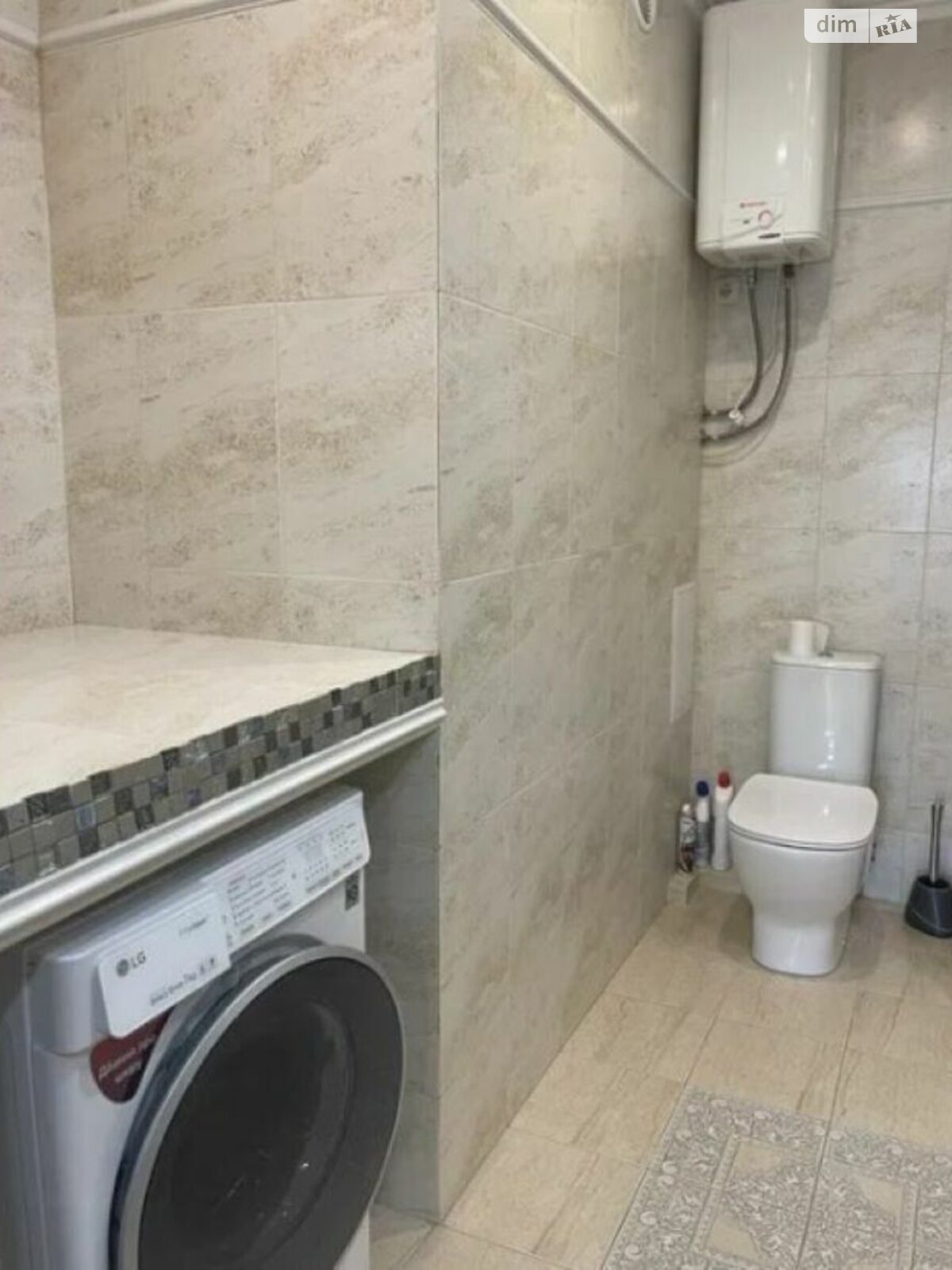 Продажа трехкомнатной квартиры в Киеве, на ул. Урловская 23В, район Позняки фото 1 Продажа трехкомнатной квартиры в Киеве, на ул. Урловская 23В, район Позняки фото 1