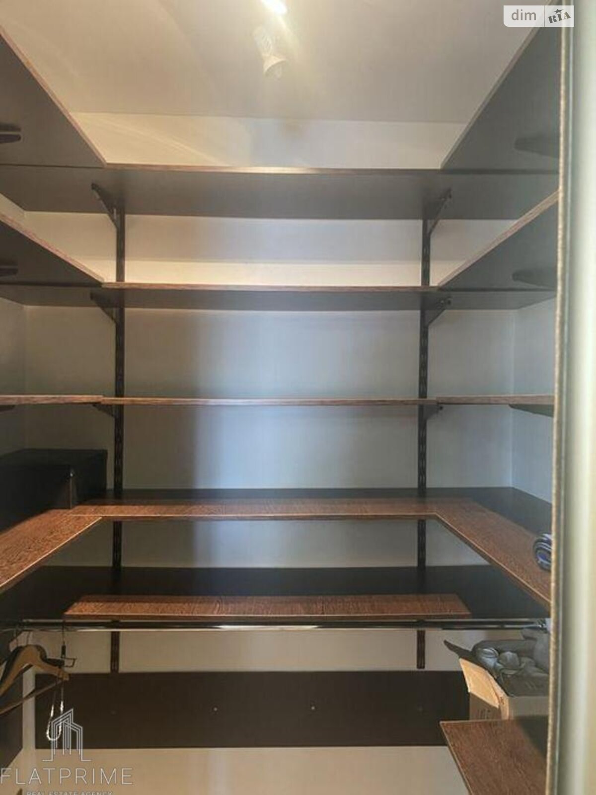 Продажа трехкомнатной квартиры в Киеве, на ул. Урловская 23В, район Позняки фото 1 Продажа трехкомнатной квартиры в Киеве, на ул. Урловская 23В, район Позняки фото 1