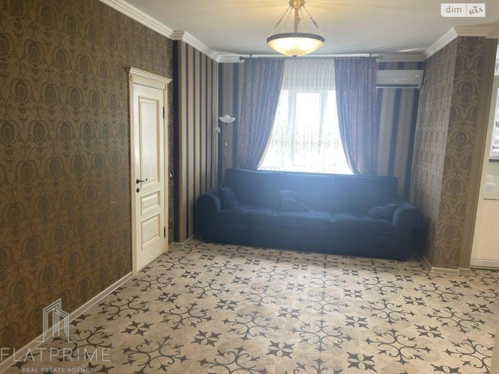 Продажа трехкомнатной квартиры в Киеве, на ул. Урловская 23В, район Позняки фото 1 Продажа трехкомнатной квартиры в Киеве, на ул. Урловская 23В, район Позняки фото 1