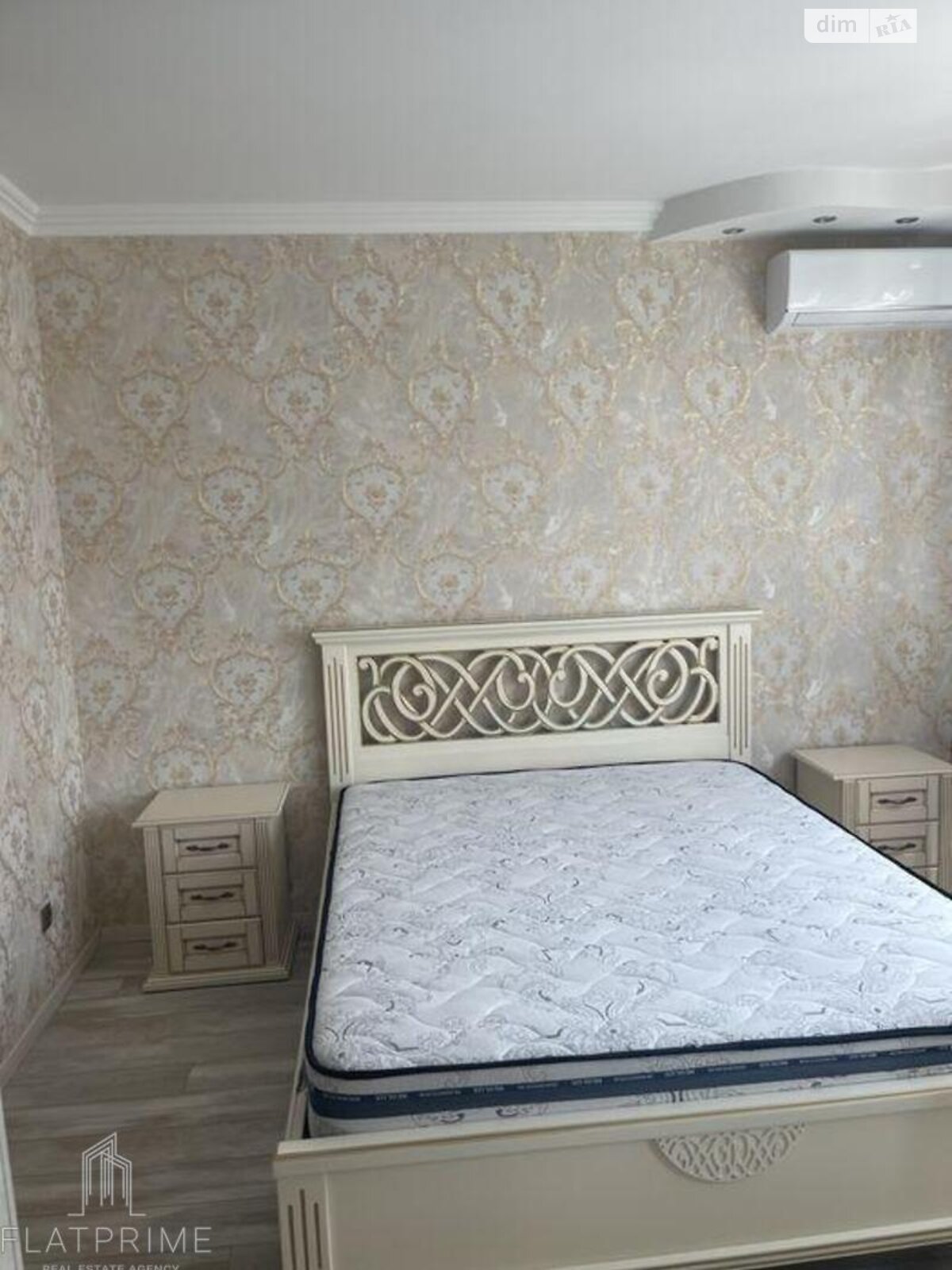 Продажа трехкомнатной квартиры в Киеве, на ул. Урловская 23В, район Позняки фото 1 Продажа трехкомнатной квартиры в Киеве, на ул. Урловская 23В, район Позняки фото 1