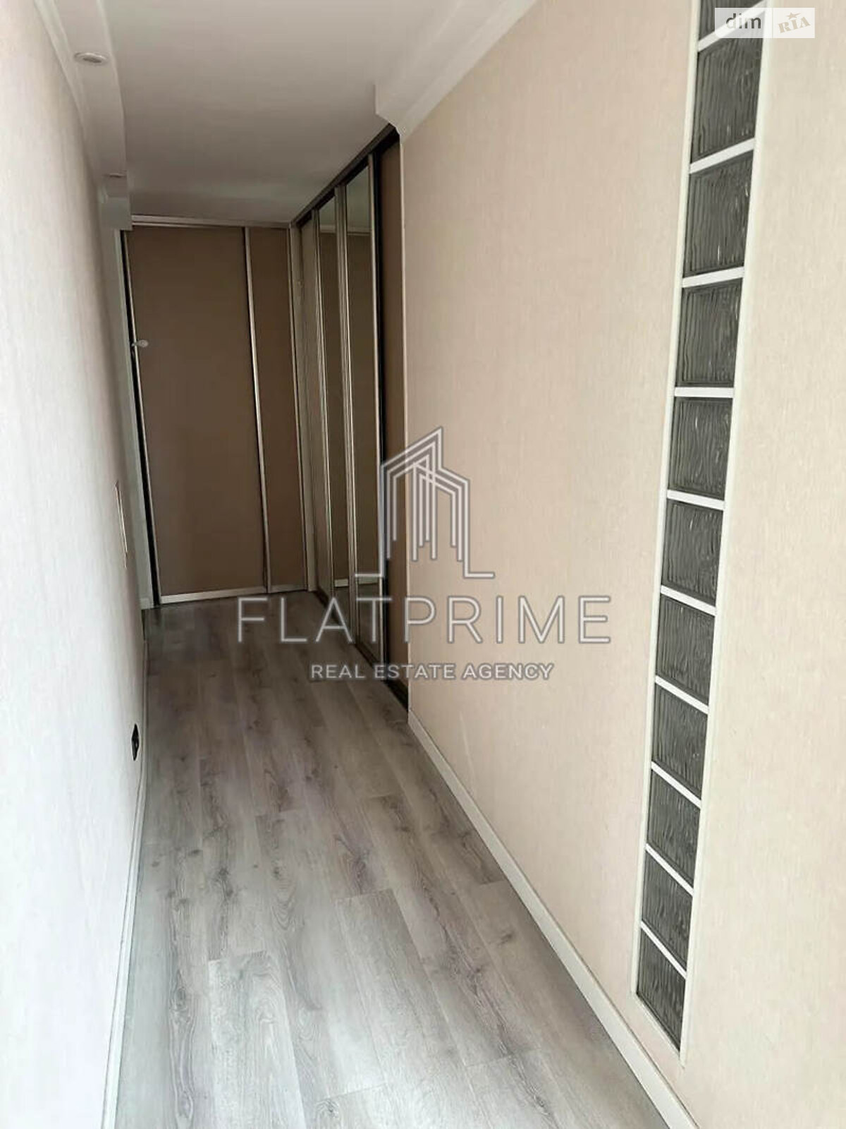 Продажа трехкомнатной квартиры в Киеве, на ул. Урловская 11/44, район Позняки фото 1 Продажа трехкомнатной квартиры в Киеве, на ул. Урловская 11/44, район Позняки фото 1