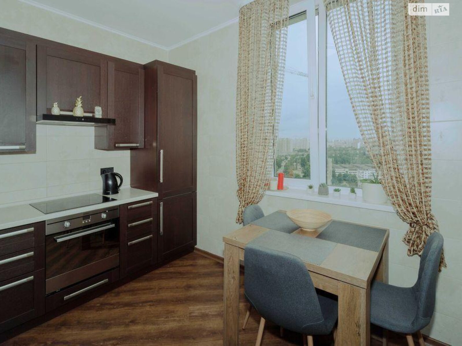 Продажа двухкомнатной квартиры в Киеве, на ул. Урловская 23А, район Позняки фото 1 Продажа двухкомнатной квартиры в Киеве, на ул. Урловская 23А, район Позняки фото 1