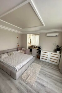 Продаж трикімнатної квартири в Києві, на вул. Урлівська 11/44, район Позняки фото 2