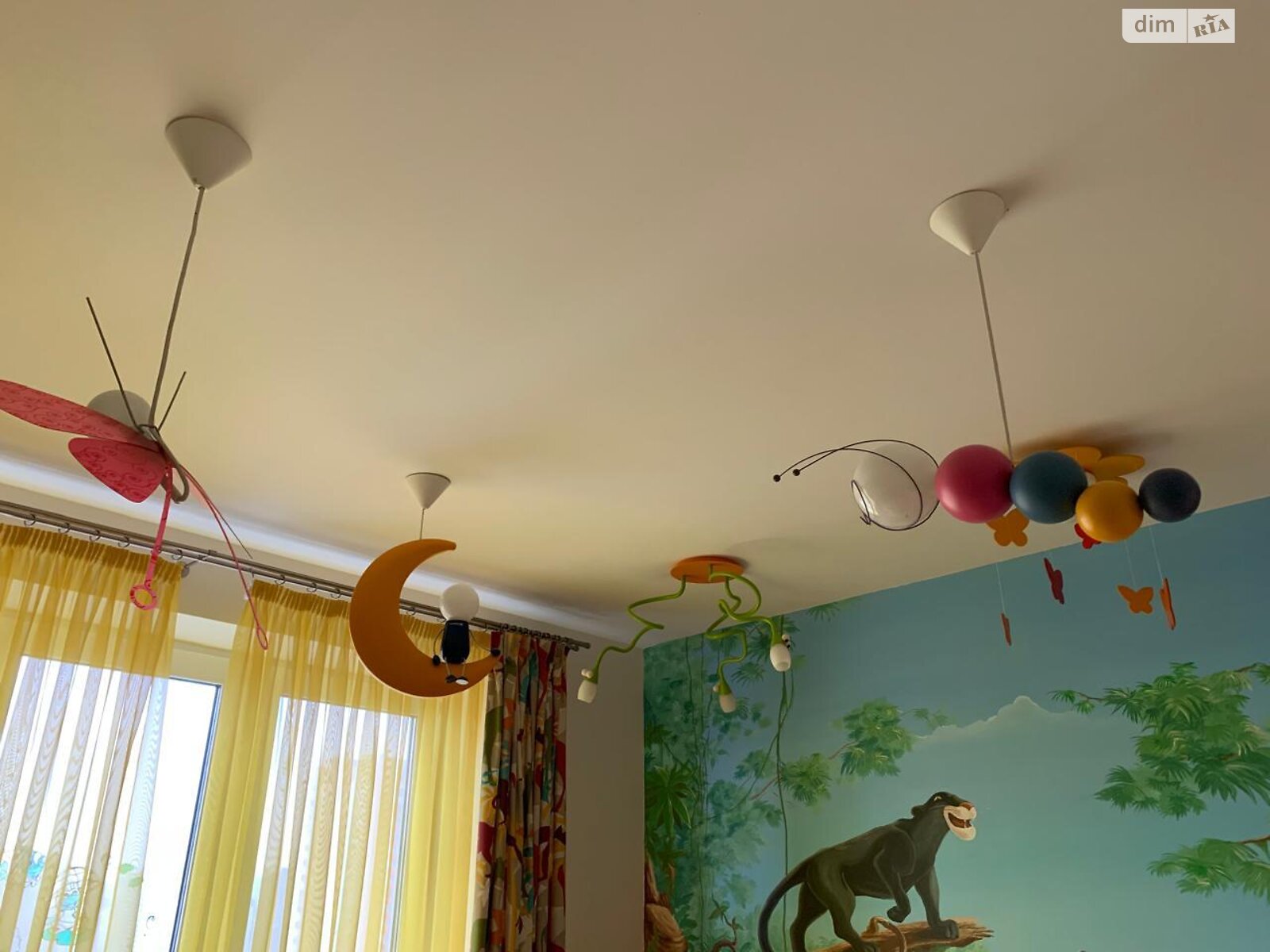 Продажа трехкомнатной квартиры в Киеве, на ул. Урловская 11А, район Позняки фото 1 Продажа трехкомнатной квартиры в Киеве, на ул. Урловская 11А, район Позняки фото 1