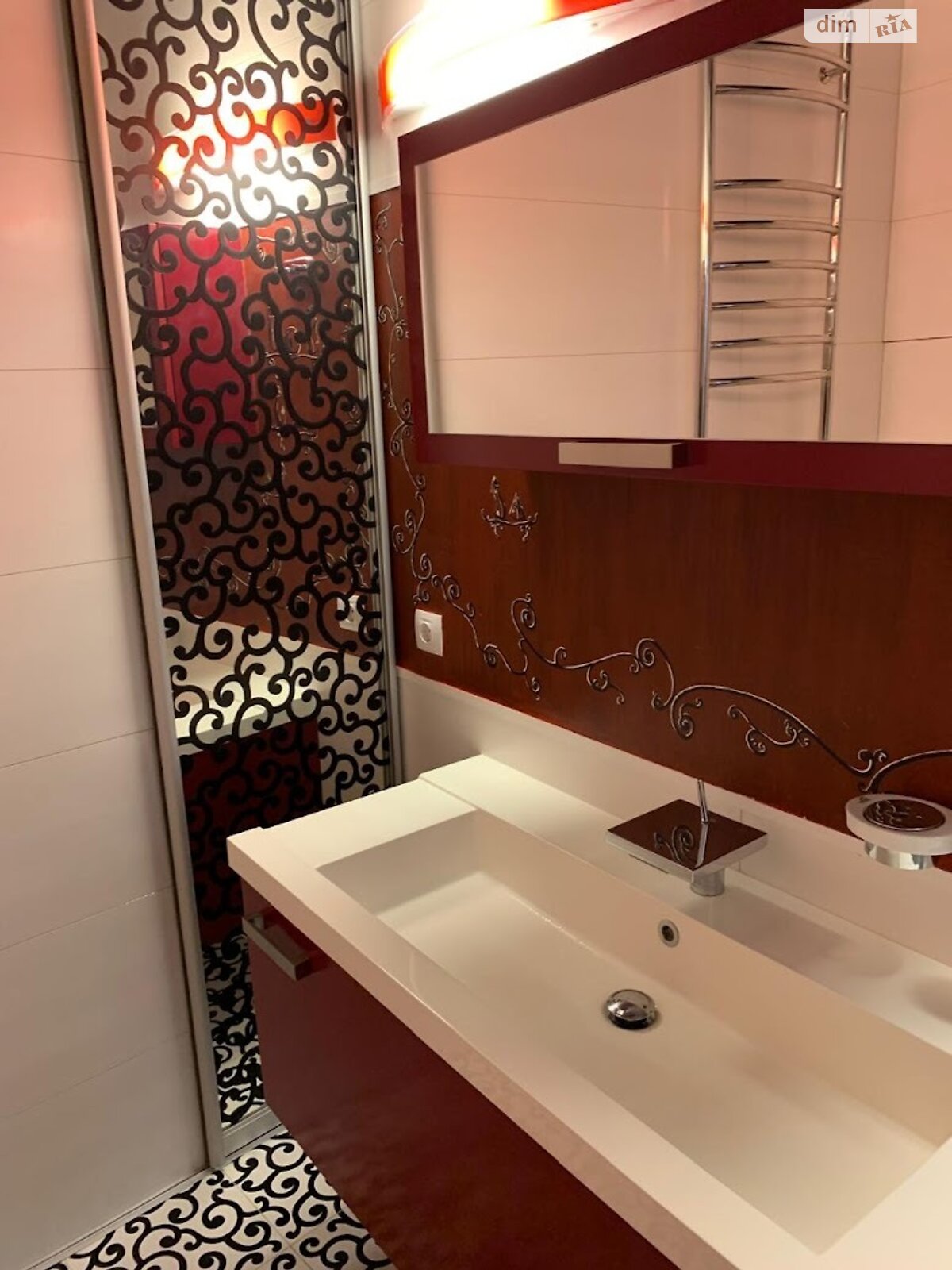 Продажа трехкомнатной квартиры в Киеве, на ул. Урловская 11А, район Позняки фото 1 Продажа трехкомнатной квартиры в Киеве, на ул. Урловская 11А, район Позняки фото 1