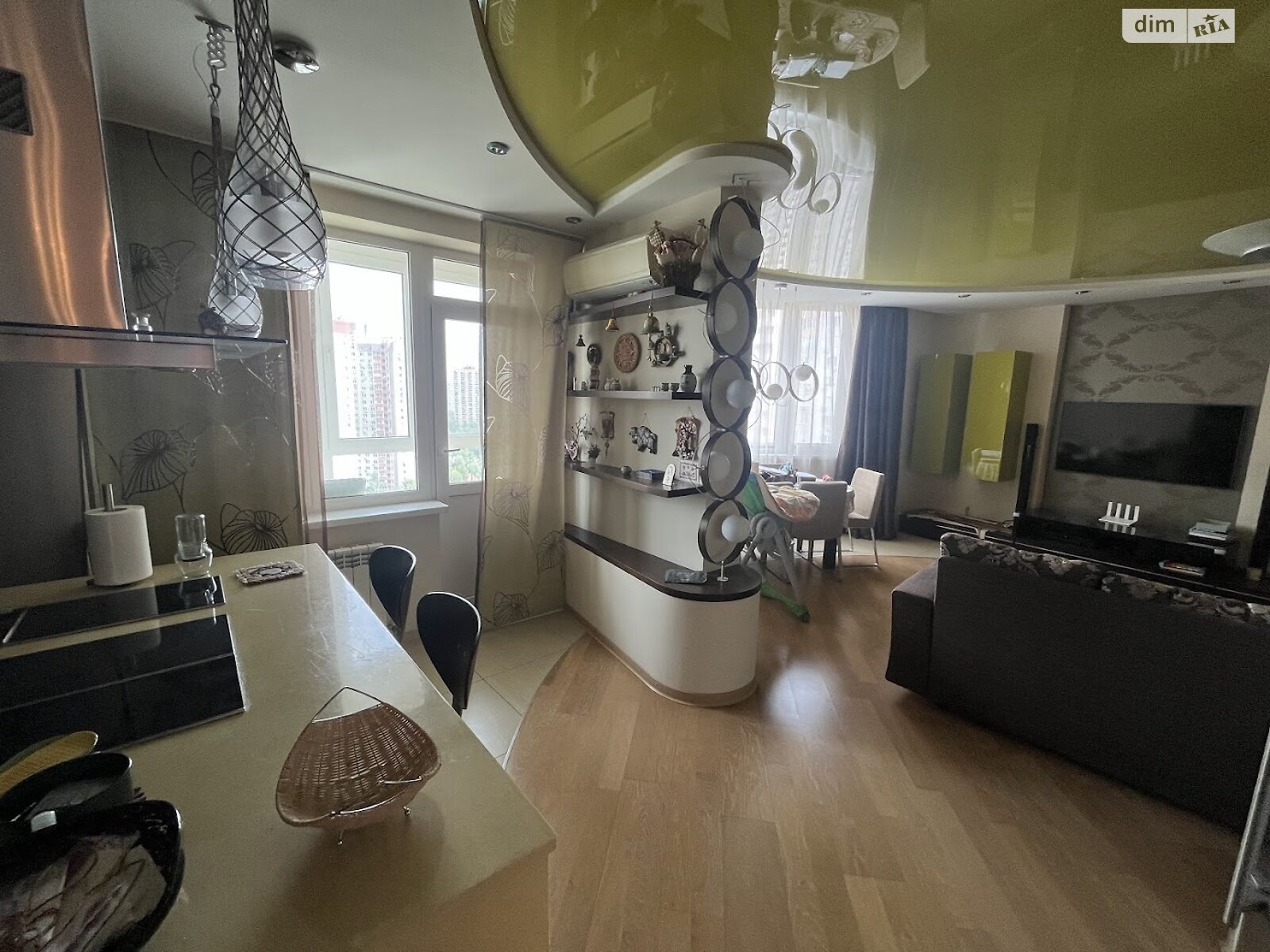 Продажа трехкомнатной квартиры в Киеве, на ул. Урловская 11А, район Позняки фото 1 Продажа трехкомнатной квартиры в Киеве, на ул. Урловская 11А, район Позняки фото 1