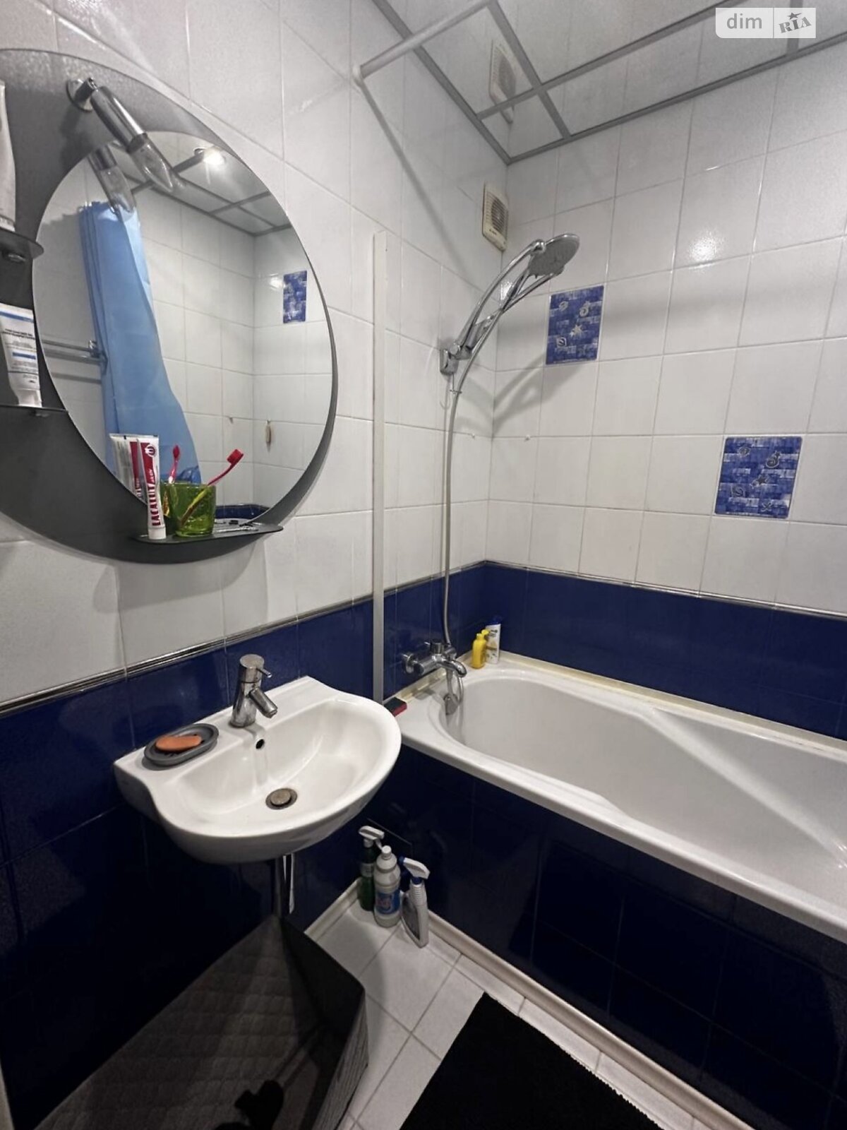 Продажа двухкомнатной квартиры в Киеве, на ул. Урловская 9, район Позняки фото 1 Продажа двухкомнатной квартиры в Киеве, на ул. Урловская 9, район Позняки фото 1