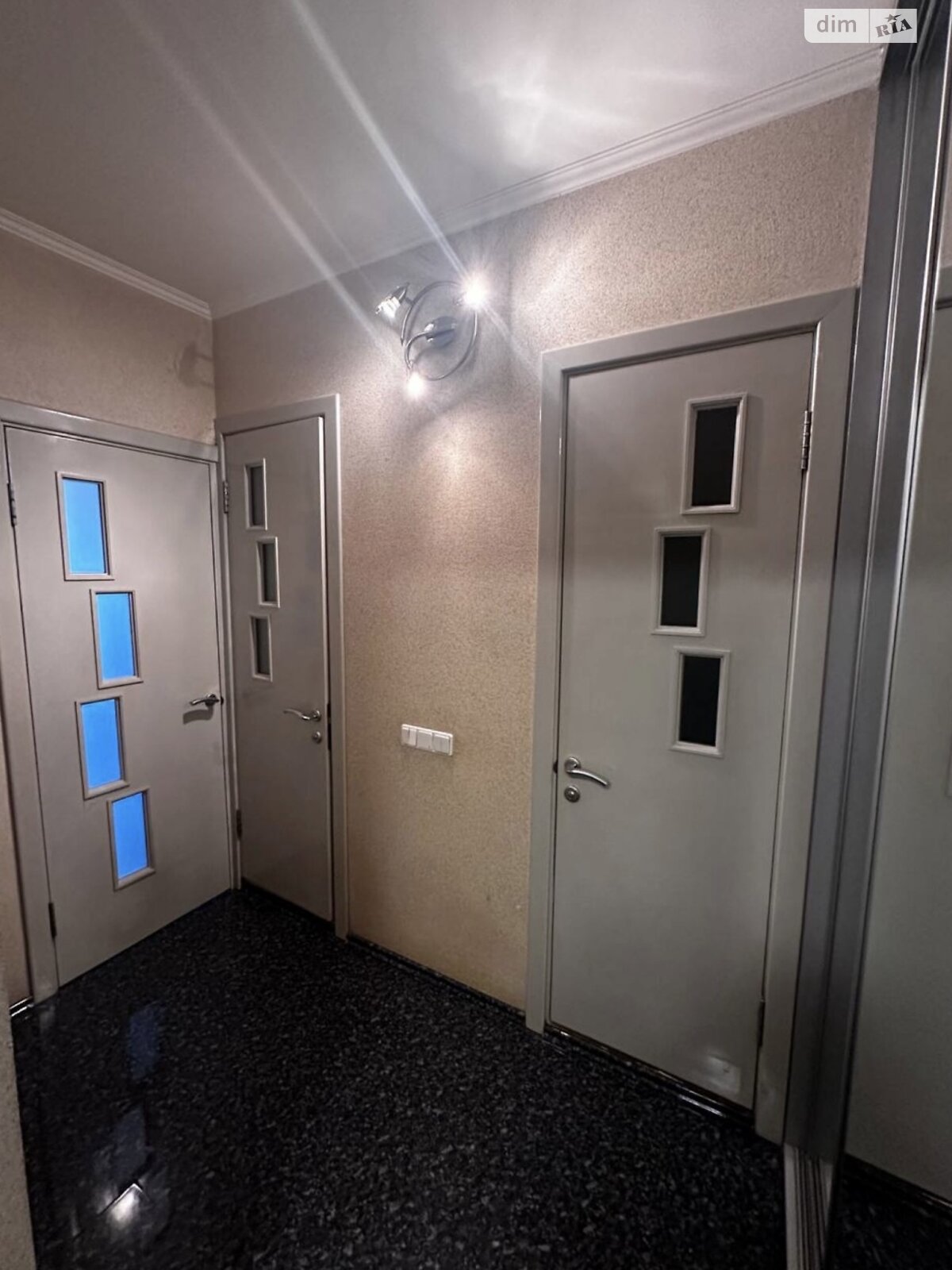 Продажа двухкомнатной квартиры в Киеве, на ул. Урловская 9, район Позняки фото 1 Продажа двухкомнатной квартиры в Киеве, на ул. Урловская 9, район Позняки фото 1